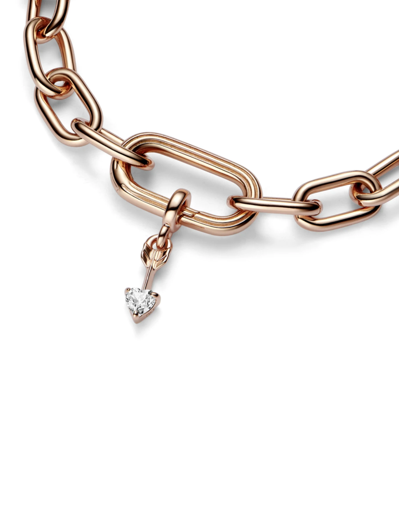 Классические PANDORA Me модель 782466C01 Классические PANDORA Me модель 782466C01 Фото