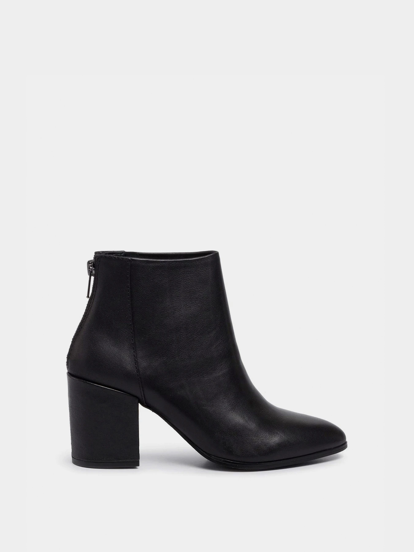 Ботинки и сапоги Steve Madden модель SM11000715-BLACK LEATHER Ботинки и сапоги Steve Madden модель SM11000715-BLACK LEATHER Фото