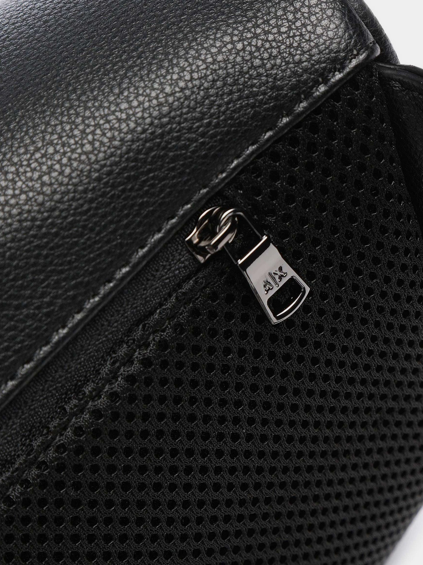 Сумки Armani Exchange модель 952398-CC830-00020 Сумки Armani Exchange модель 952398-CC830-00020 Фото
