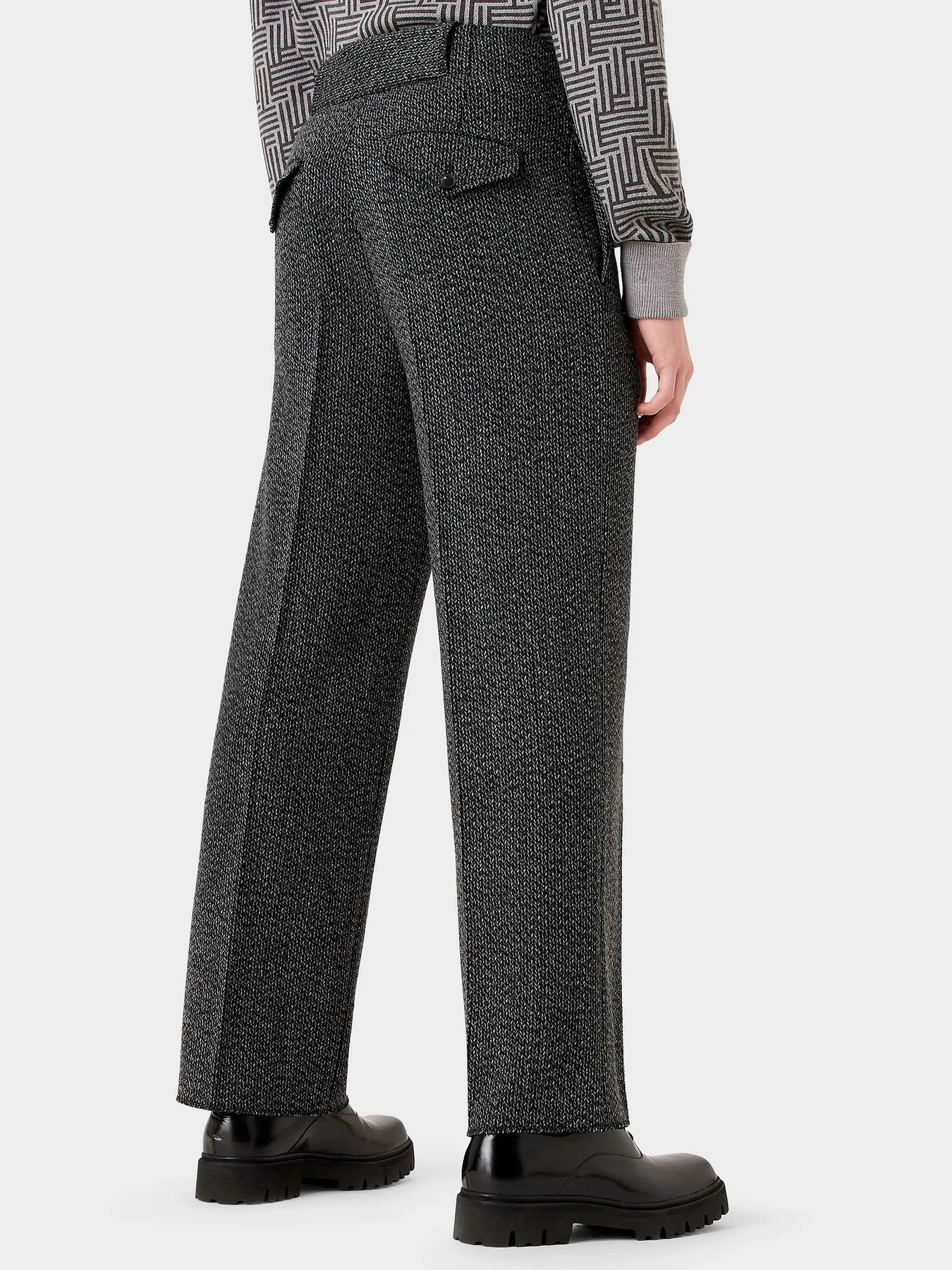 Брюки Emporio Armani модель H31P14-C1125-632 Брюки Emporio Armani модель H31P14-C1125-632 Фото