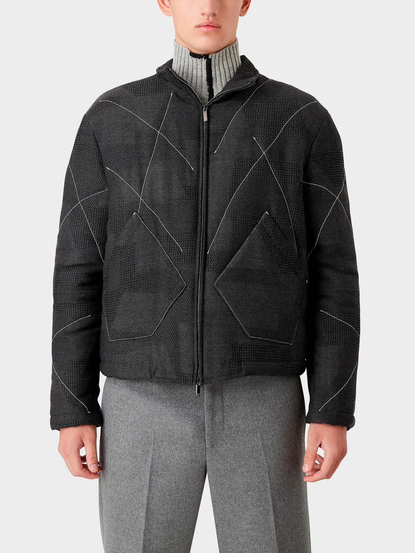 Куртки и дубленки Emporio Armani модель H31R15-C1258-631 Куртки и дубленки Emporio Armani модель H31R15-C1258-631 Фото