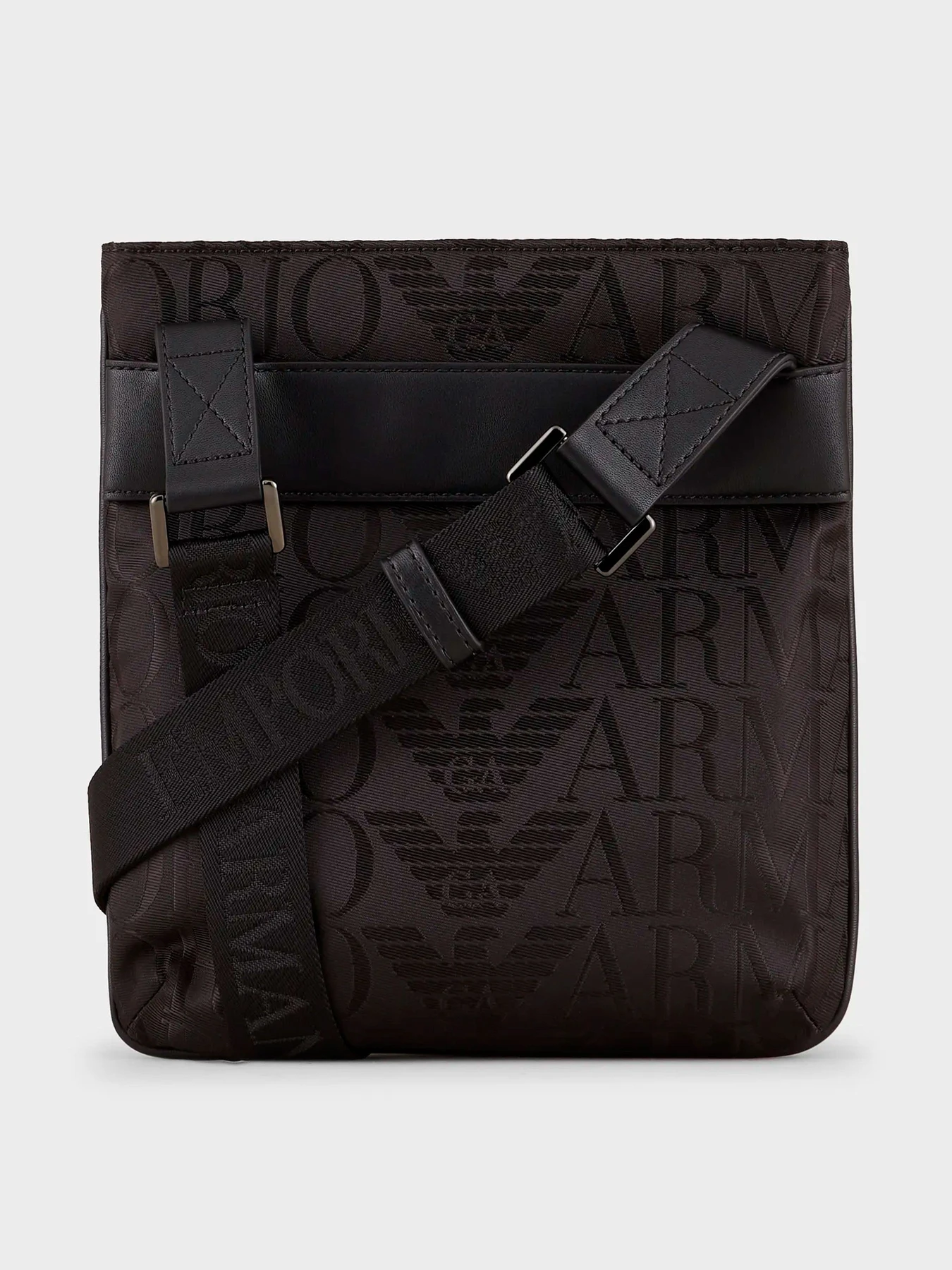 Сумки Emporio Armani модель Y4M185-Y152J-81073 Сумки Emporio Armani модель Y4M185-Y152J-81073 Фото