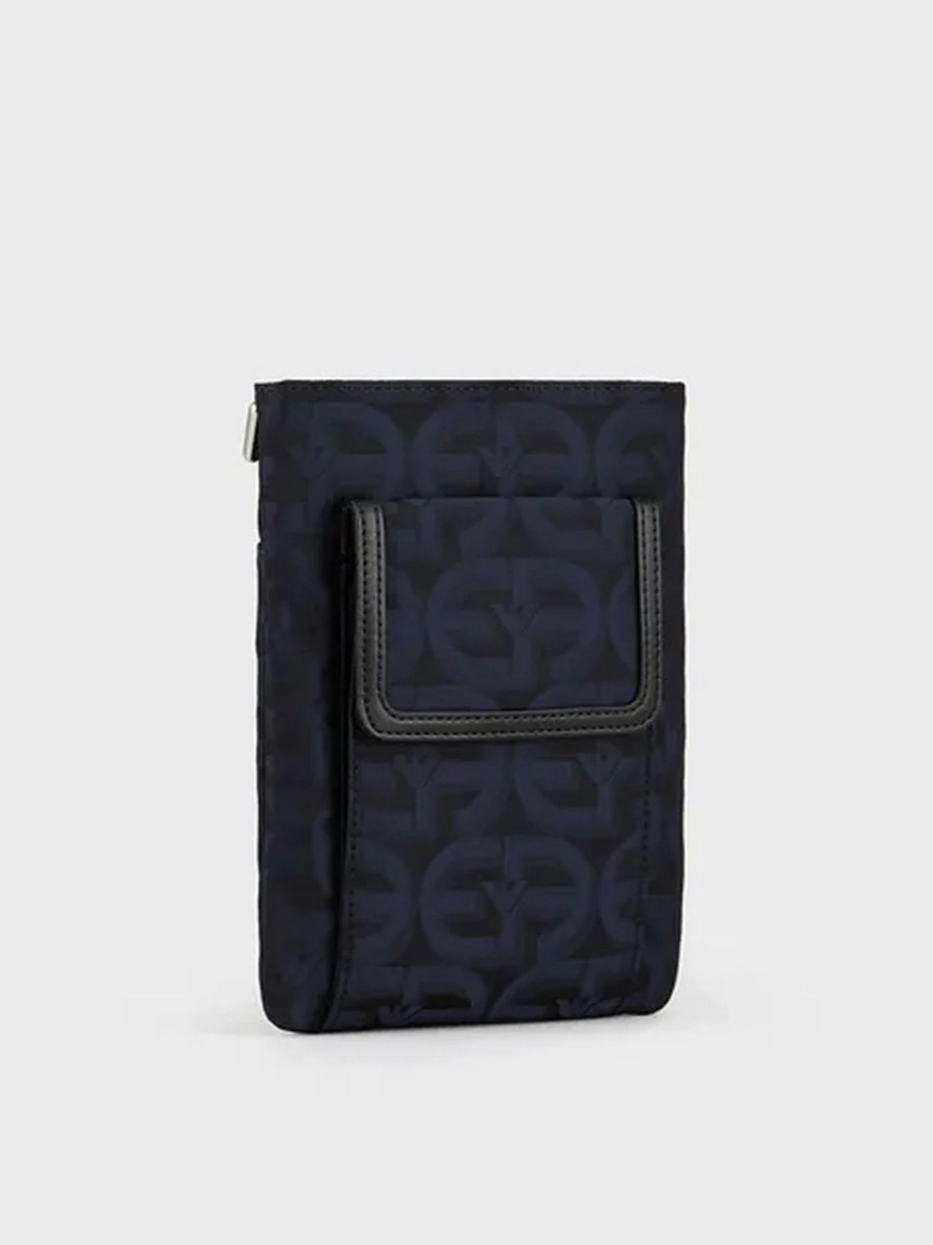 Сумки Emporio Armani модель Y4R384-Y140E-88017 Сумки Emporio Armani модель Y4R384-Y140E-88017 Фото
