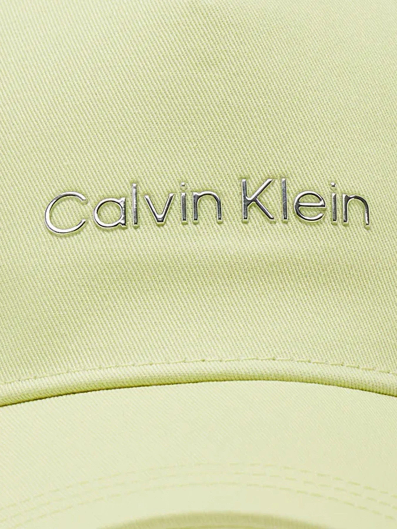 Шапки и кепки Calvin Klein модель K60K610525-LT2 Шапки и кепки Calvin Klein модель K60K610525-LT2 Фото