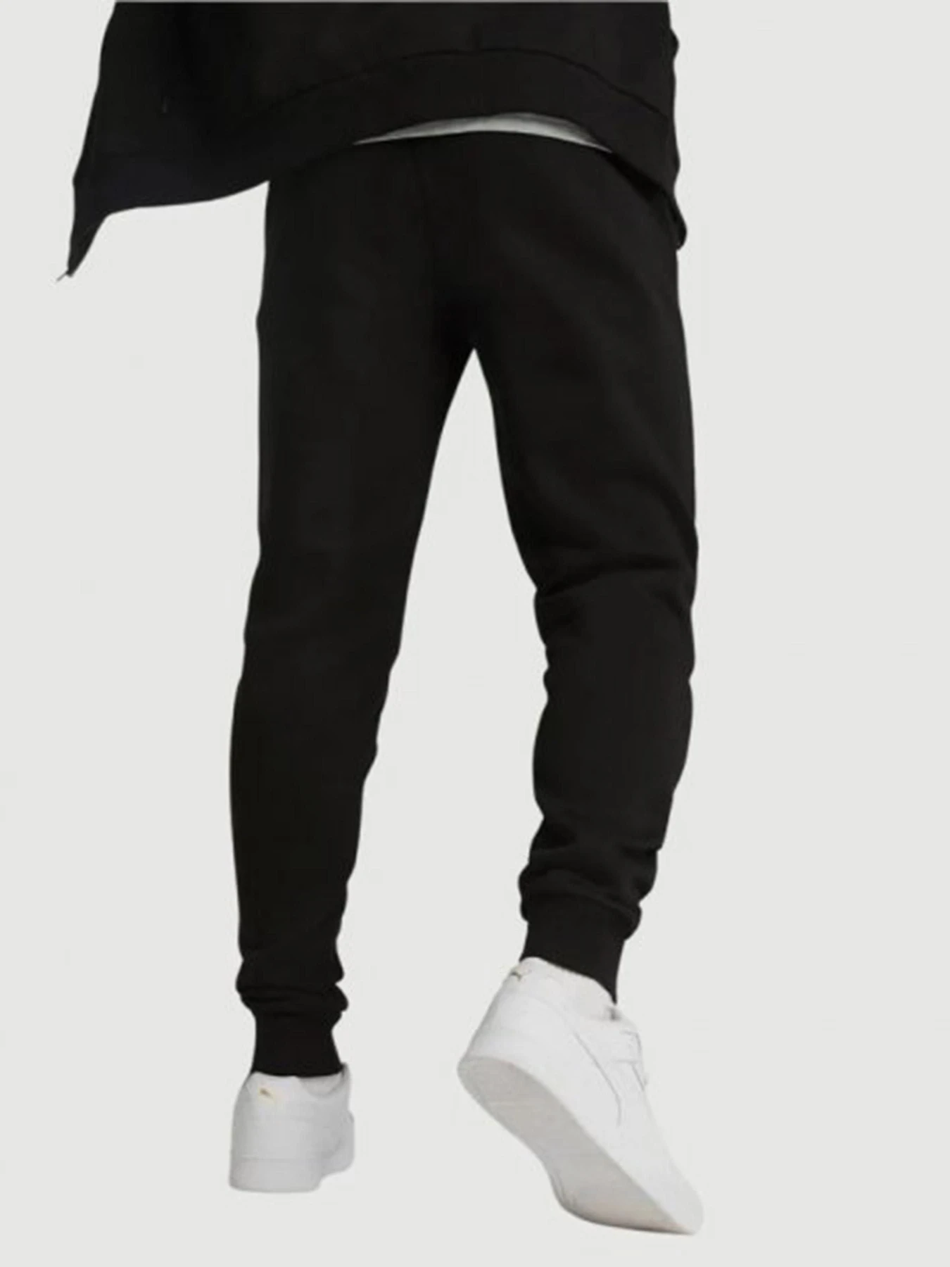 Костюмы PUMA модель 67003701 Костюмы PUMA модель 67003701 Фото