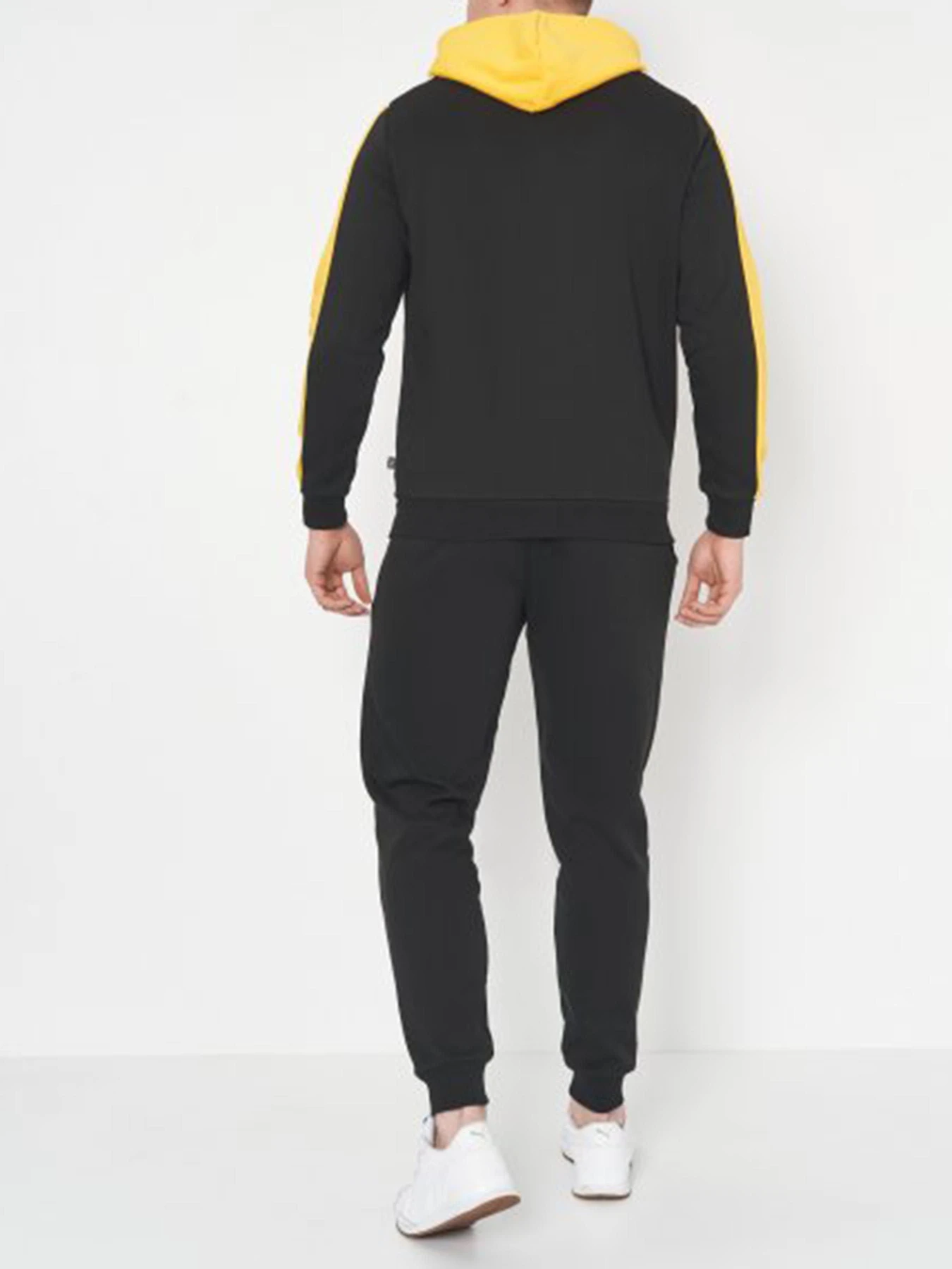 Костюмы PUMA модель 67003751 Костюмы PUMA модель 67003751 Фото