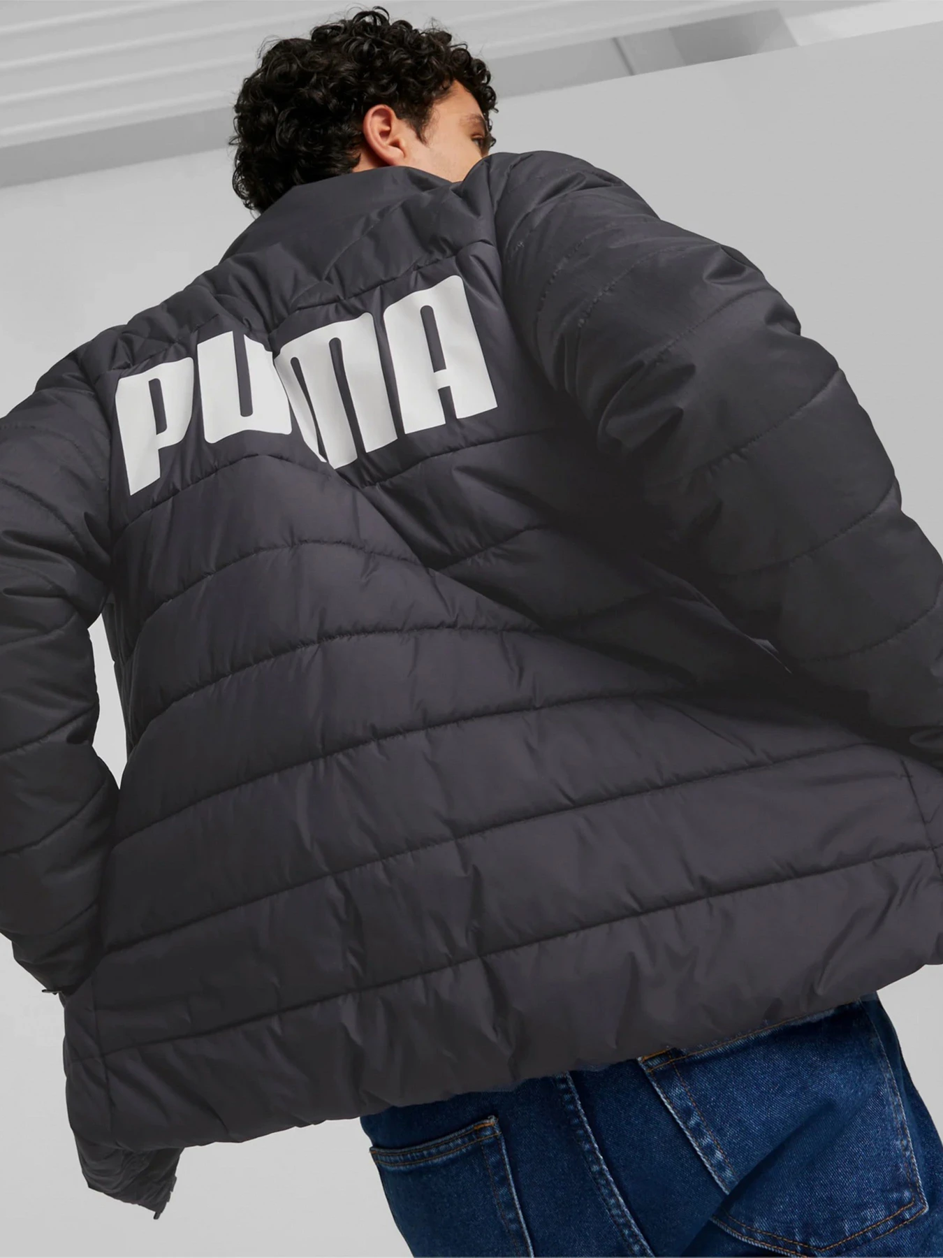 Куртки и дубленки PUMA модель 84934901 Куртки и дубленки PUMA модель 84934901 Фото