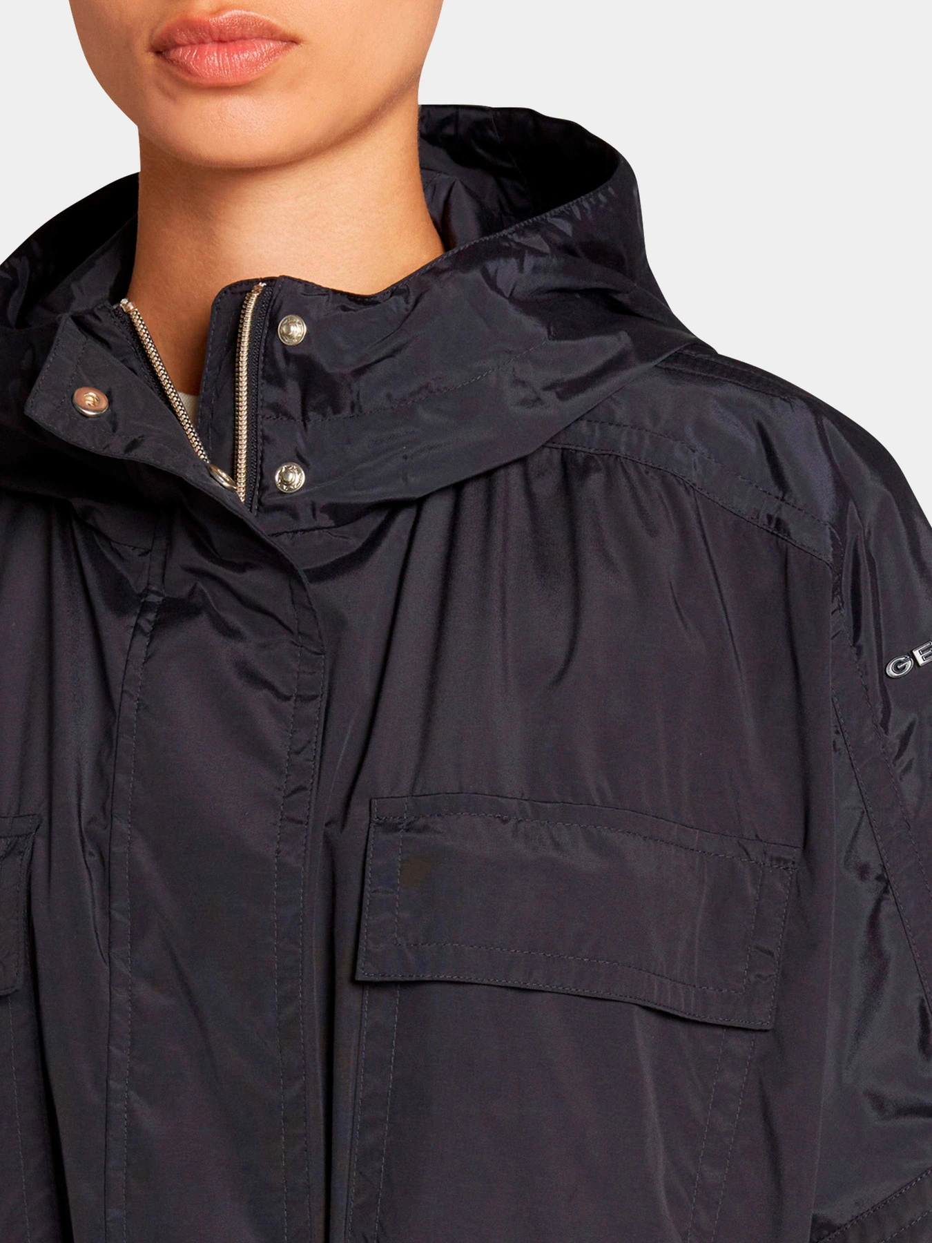 Куртки и дубленки Geox модель W3520M-T2918-F1624 Куртки и дубленки Geox модель W3520M-T2918-F1624 Фото