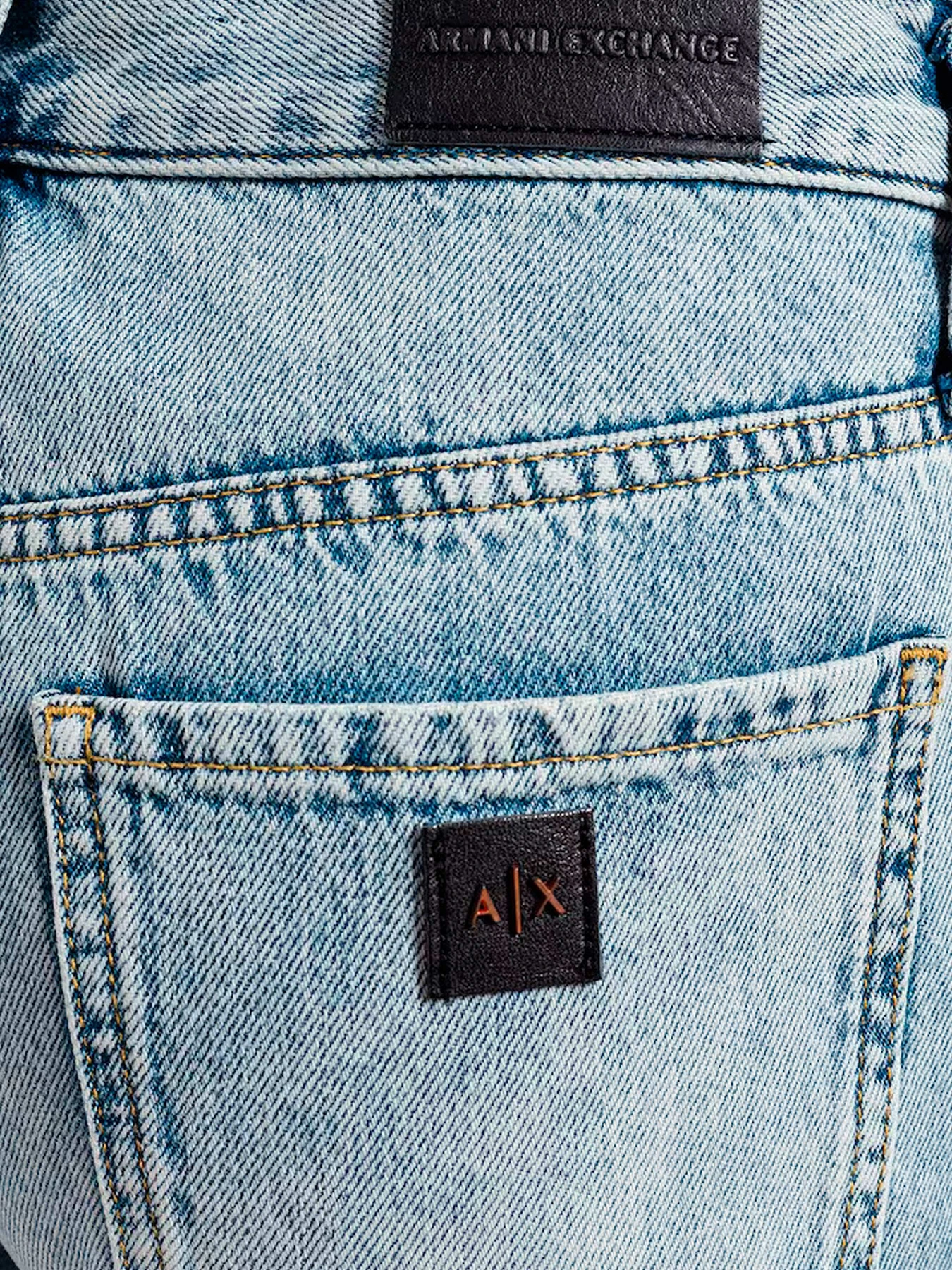 Джинсы Armani Exchange модель 3RYJ51-Y3NRZ-1500 Джинсы Armani Exchange модель 3RYJ51-Y3NRZ-1500 Фото