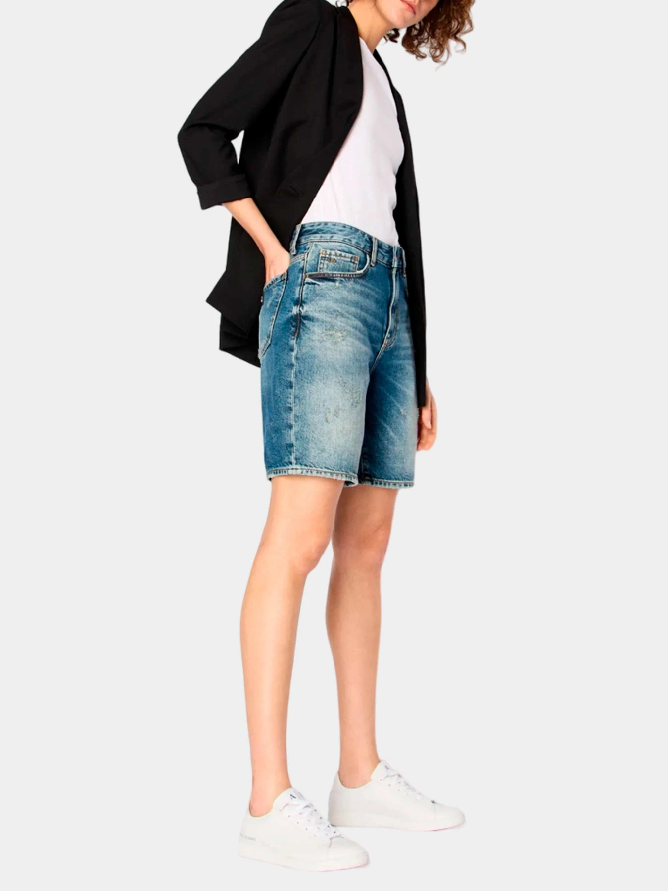Шорты Armani Exchange модель 3RYJ80-Y1MRZ-1500 Шорты Armani Exchange модель 3RYJ80-Y1MRZ-1500 Фото