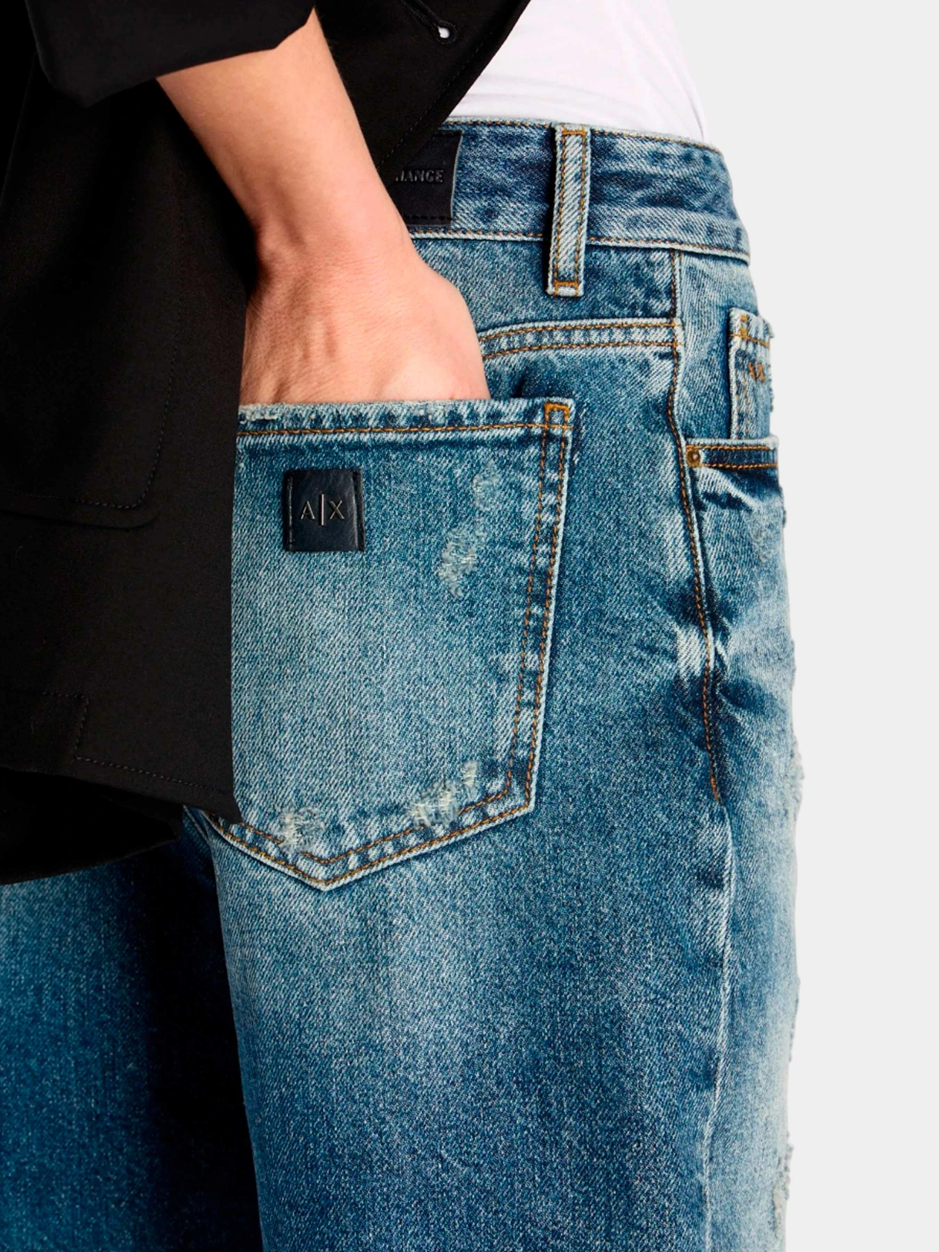 Шорты Armani Exchange модель 3RYJ80-Y1MRZ-1500 Шорты Armani Exchange модель 3RYJ80-Y1MRZ-1500 Фото