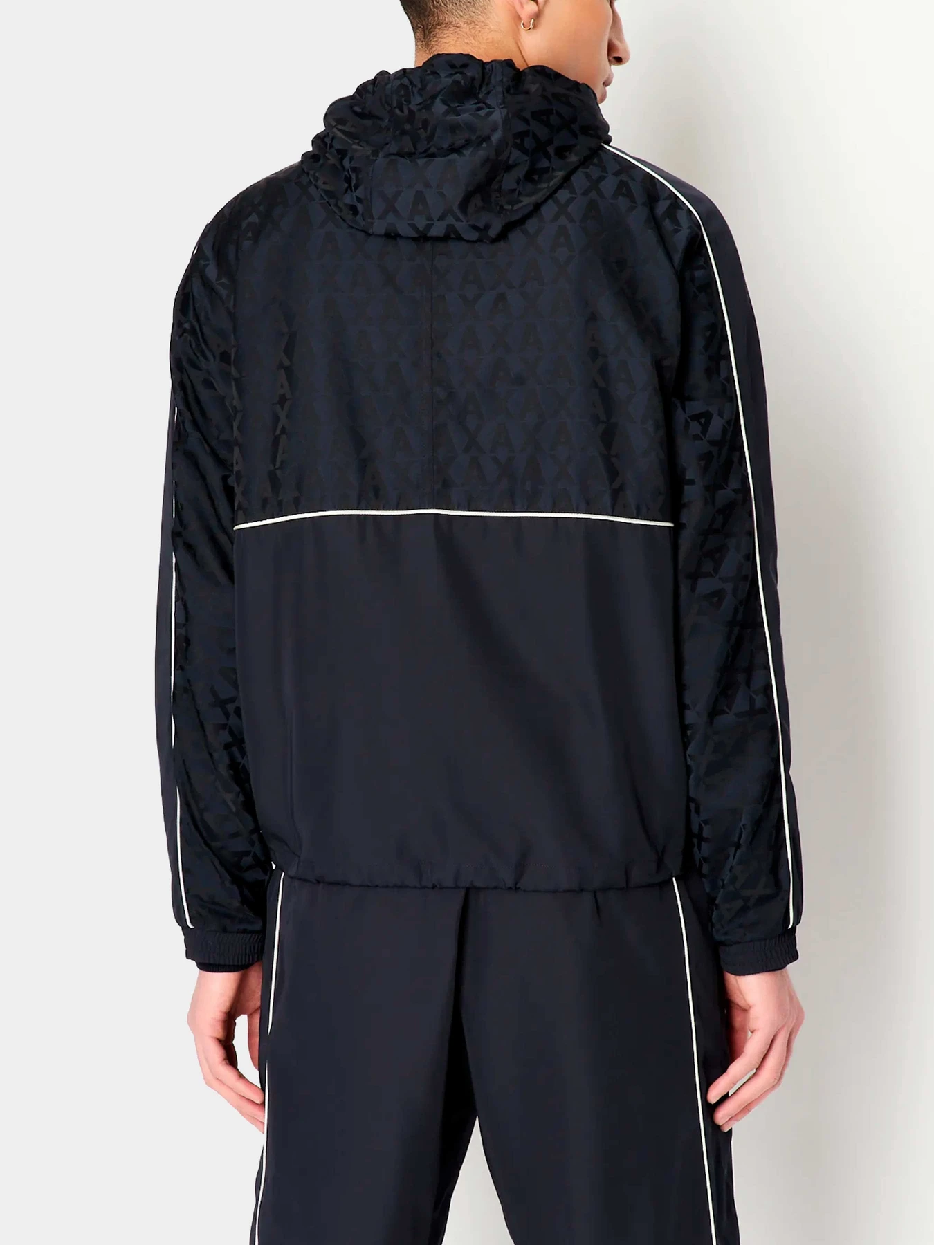 Куртки и дубленки Armani Exchange модель 3RZBL1-ZN1SZ-85CN Куртки и дубленки Armani Exchange модель 3RZBL1-ZN1SZ-85CN Фото