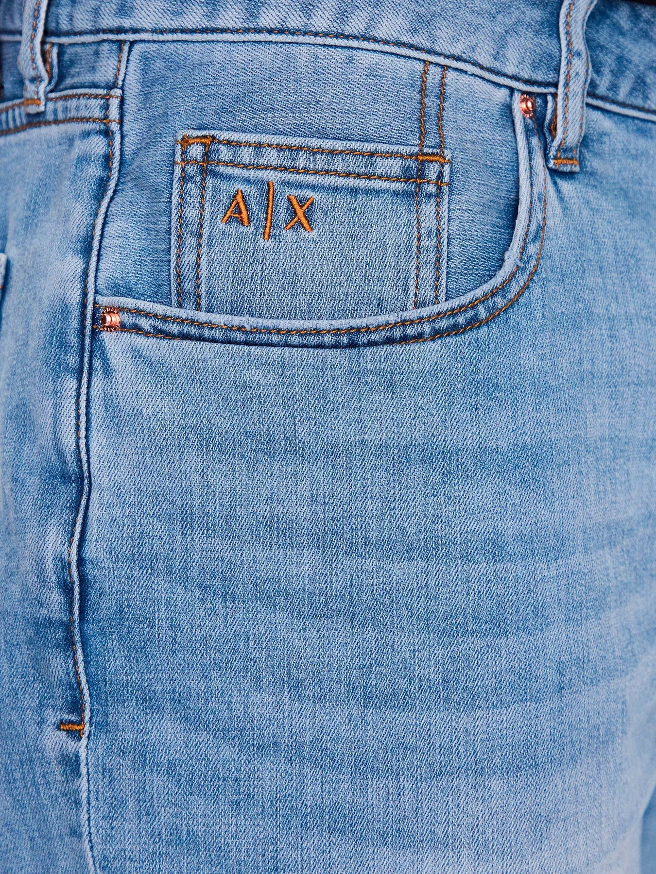 Шорты Armani Exchange модель 3RZJ65-Z3UGZ-1500 Шорты Armani Exchange модель 3RZJ65-Z3UGZ-1500 Фото