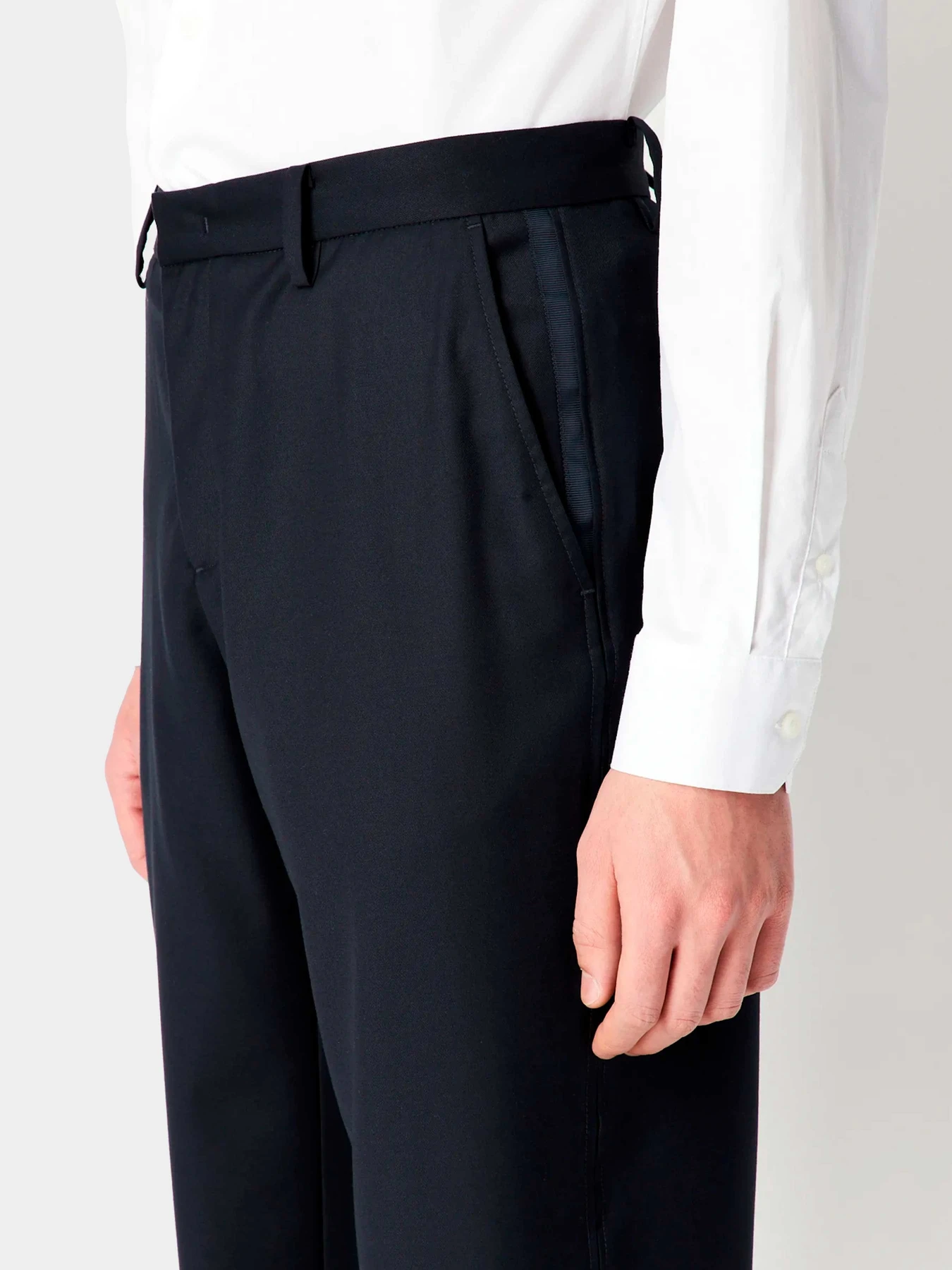 Брюки Armani Exchange модель 3RZP01-ZNV0Z-1510 Брюки Armani Exchange модель 3RZP01-ZNV0Z-1510 Фото