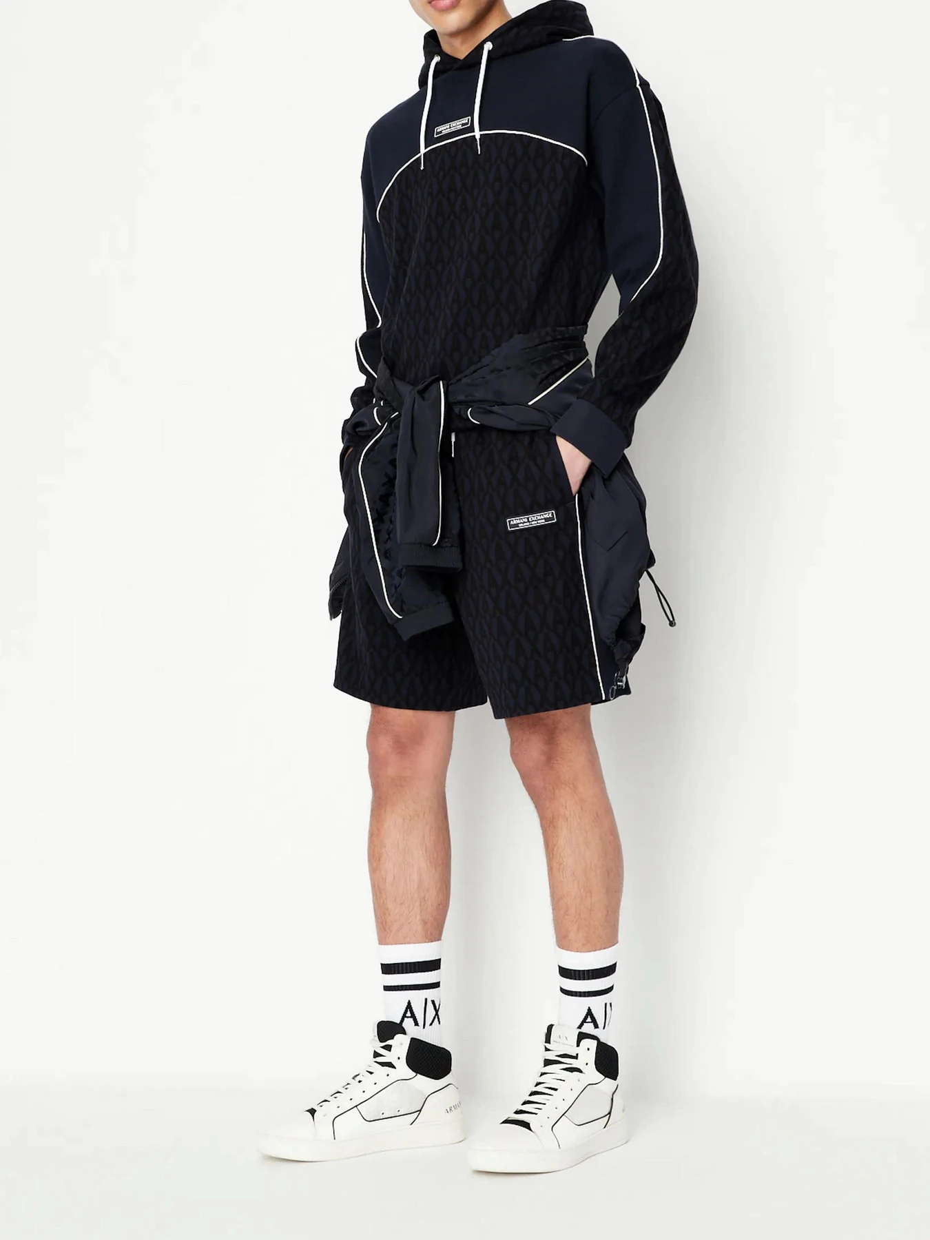 Шорты Armani Exchange модель 3RZSLA-ZJGFZ-85CN Шорты Armani Exchange модель 3RZSLA-ZJGFZ-85CN Фото
