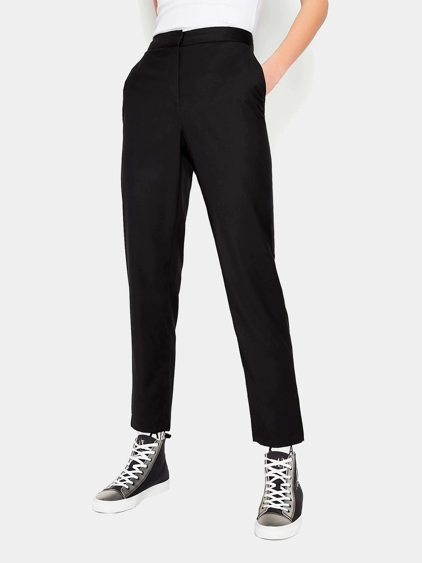 Брюки Armani Exchange модель 8NYP55-YNHXZ-1200 Брюки Armani Exchange модель 8NYP55-YNHXZ-1200 Фото