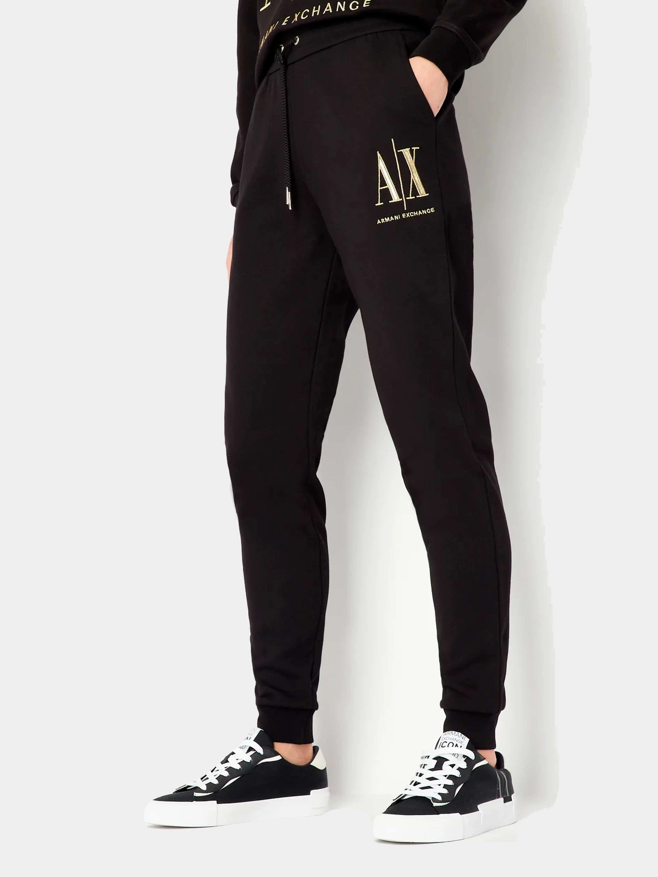 Брюки Armani Exchange модель 8NYPMX-YJ68Z-1200 Брюки Armani Exchange модель 8NYPMX-YJ68Z-1200 Фото