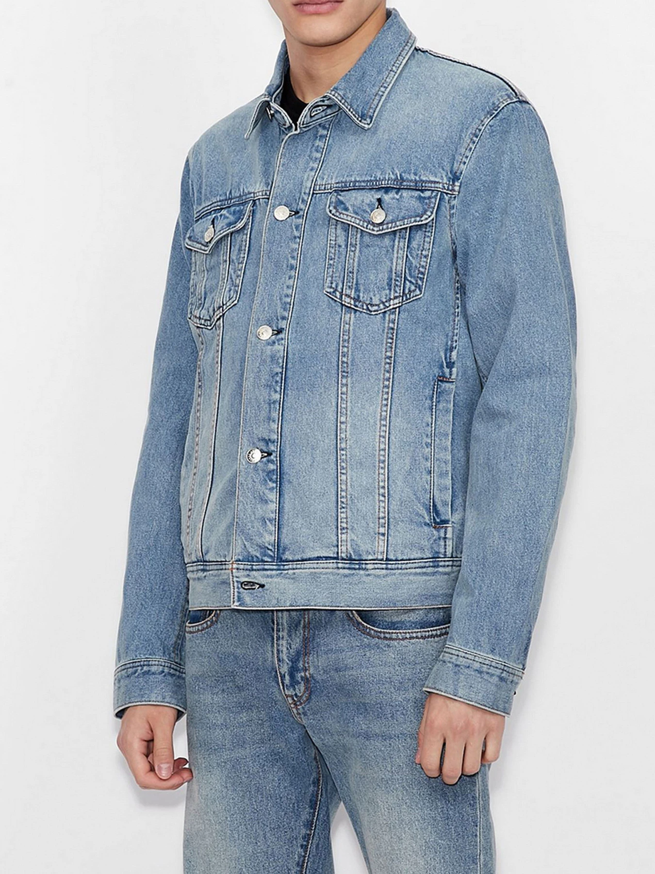 Куртки и дубленки Armani Exchange модель 8NZBP4-Z1P1Z-1500 Куртки и дубленки Armani Exchange модель 8NZBP4-Z1P1Z-1500 Фото