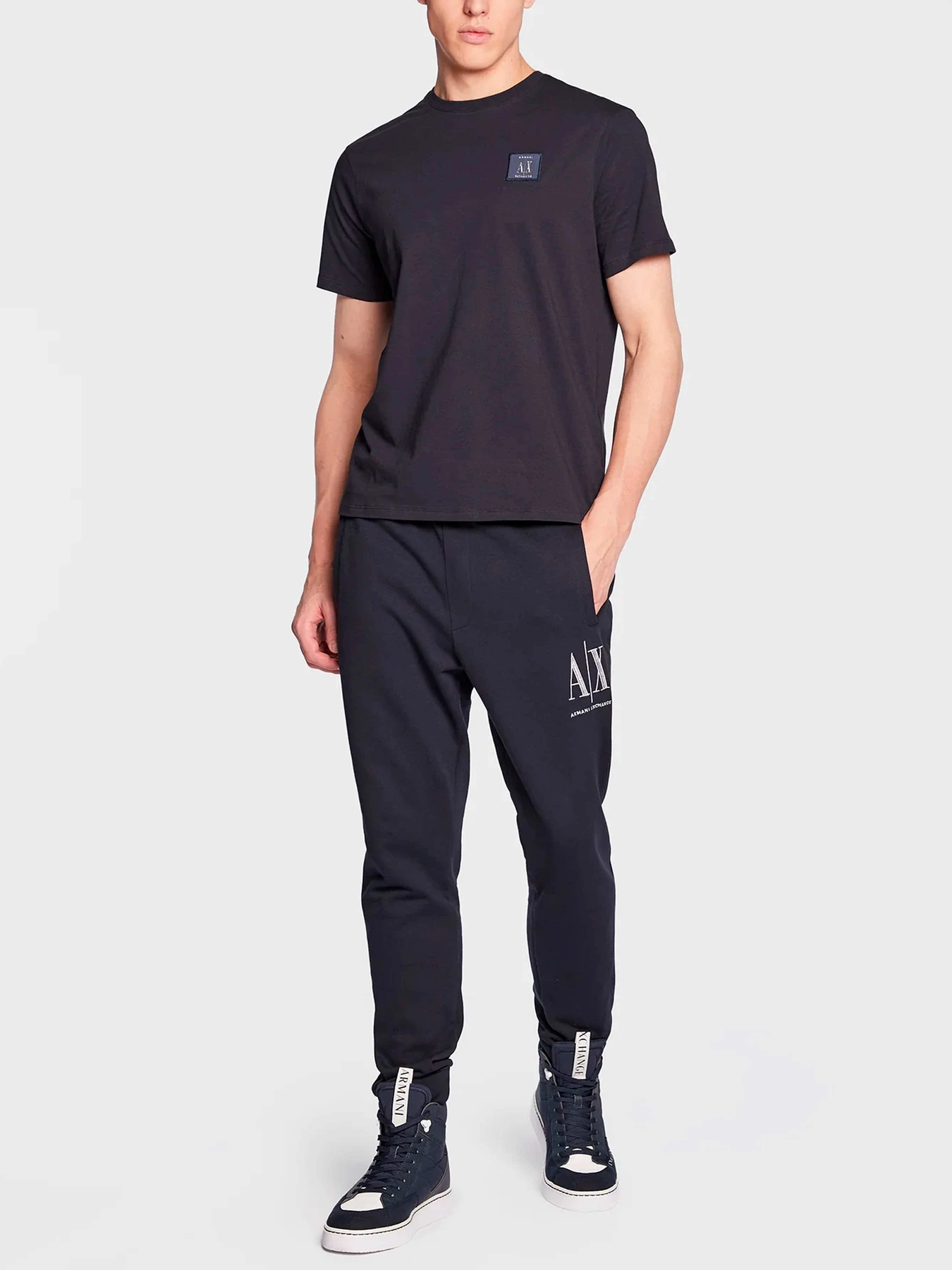 Футболки и поло Armani Exchange модель 8NZTPR-ZJH4Z-1510 Фото