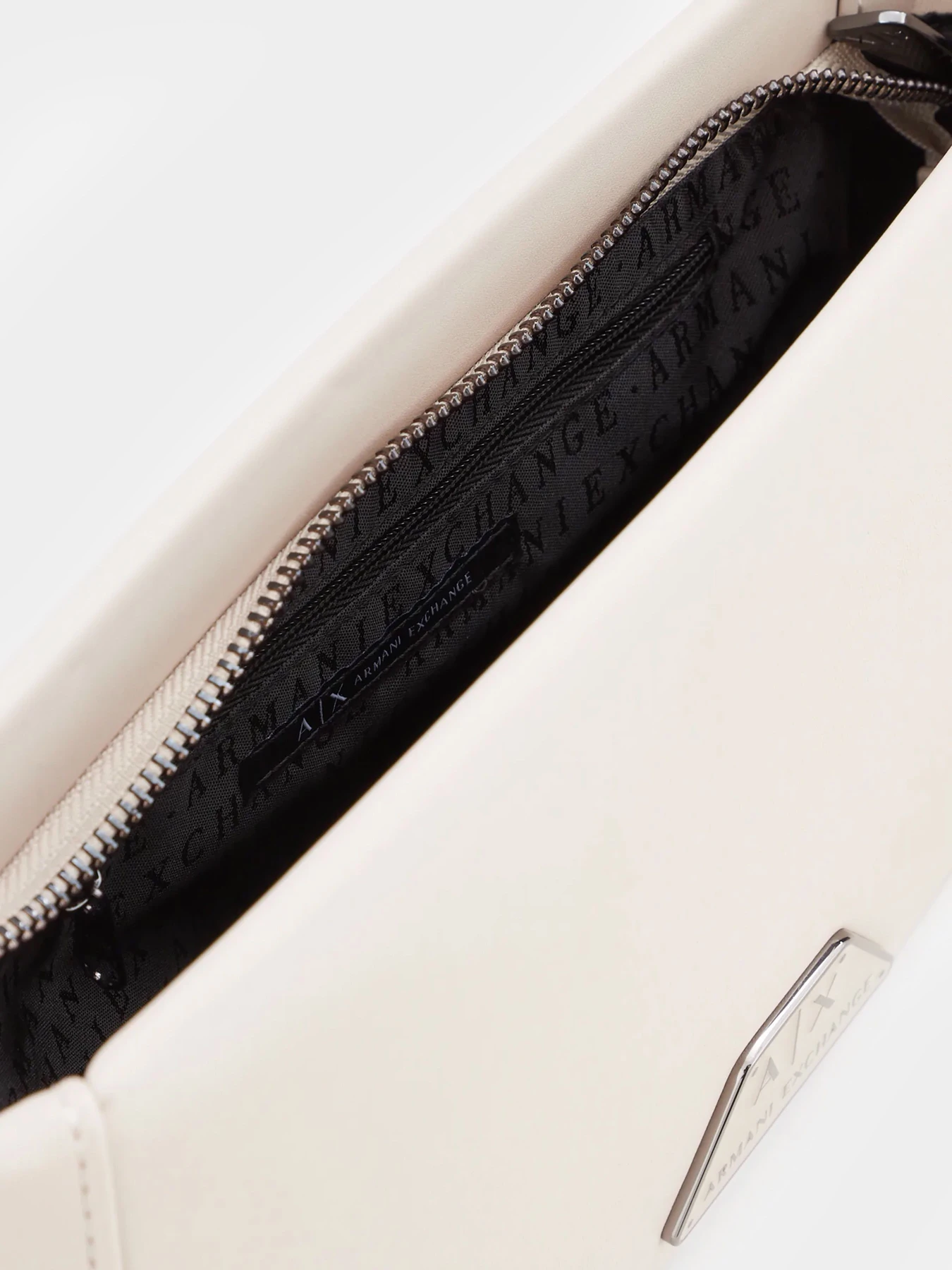 Сумки Armani Exchange модель 942904-3R784-26142 Фото