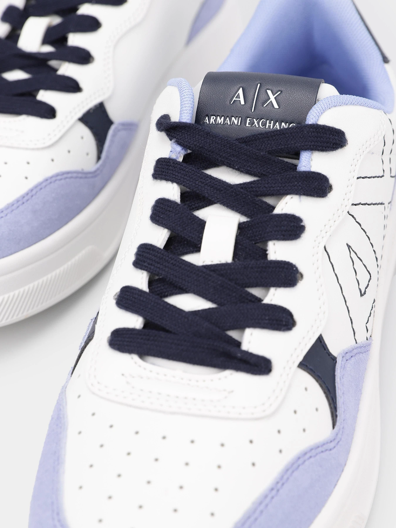Кроссовки Armani Exchange модель XDX103-XV579-S608 Кроссовки Armani Exchange модель XDX103-XV579-S608 Фото