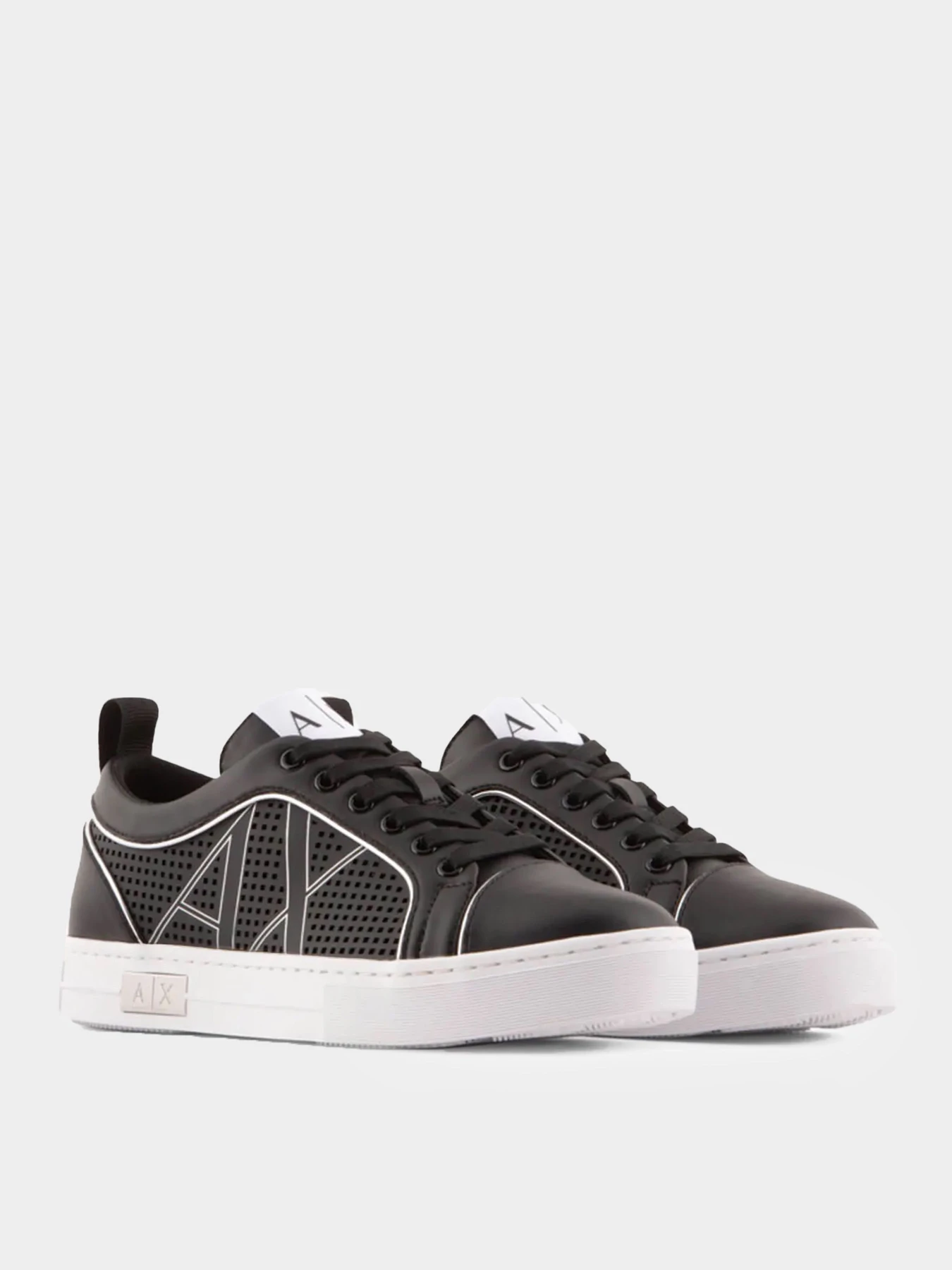 Кроссовки Armani Exchange модель XDX114-XV693-N763 Кроссовки Armani Exchange модель XDX114-XV693-N763 Фото