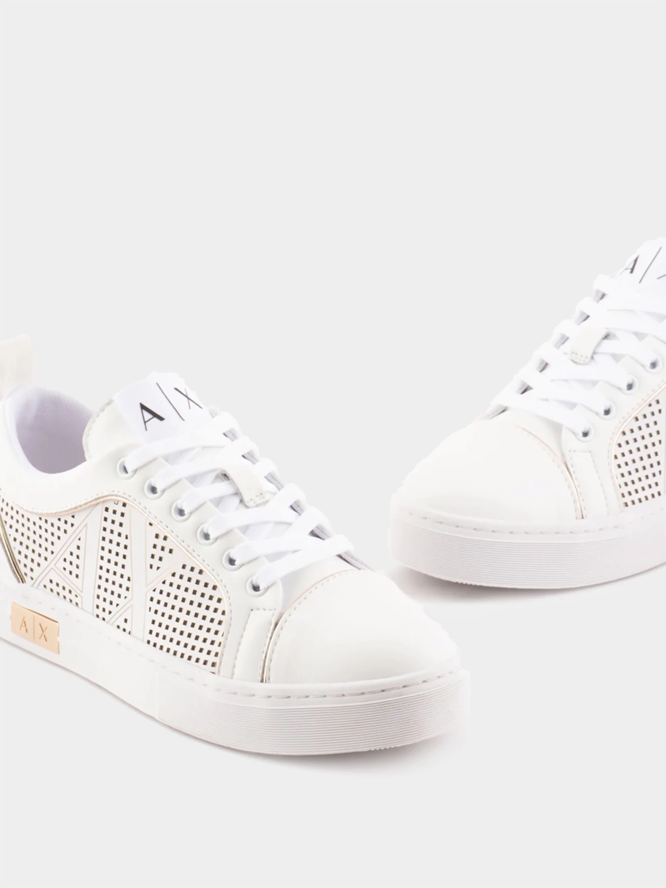 Кроссовки Armani Exchange модель XDX114-XV693-Q307 Кроссовки Armani Exchange модель XDX114-XV693-Q307 Фото
