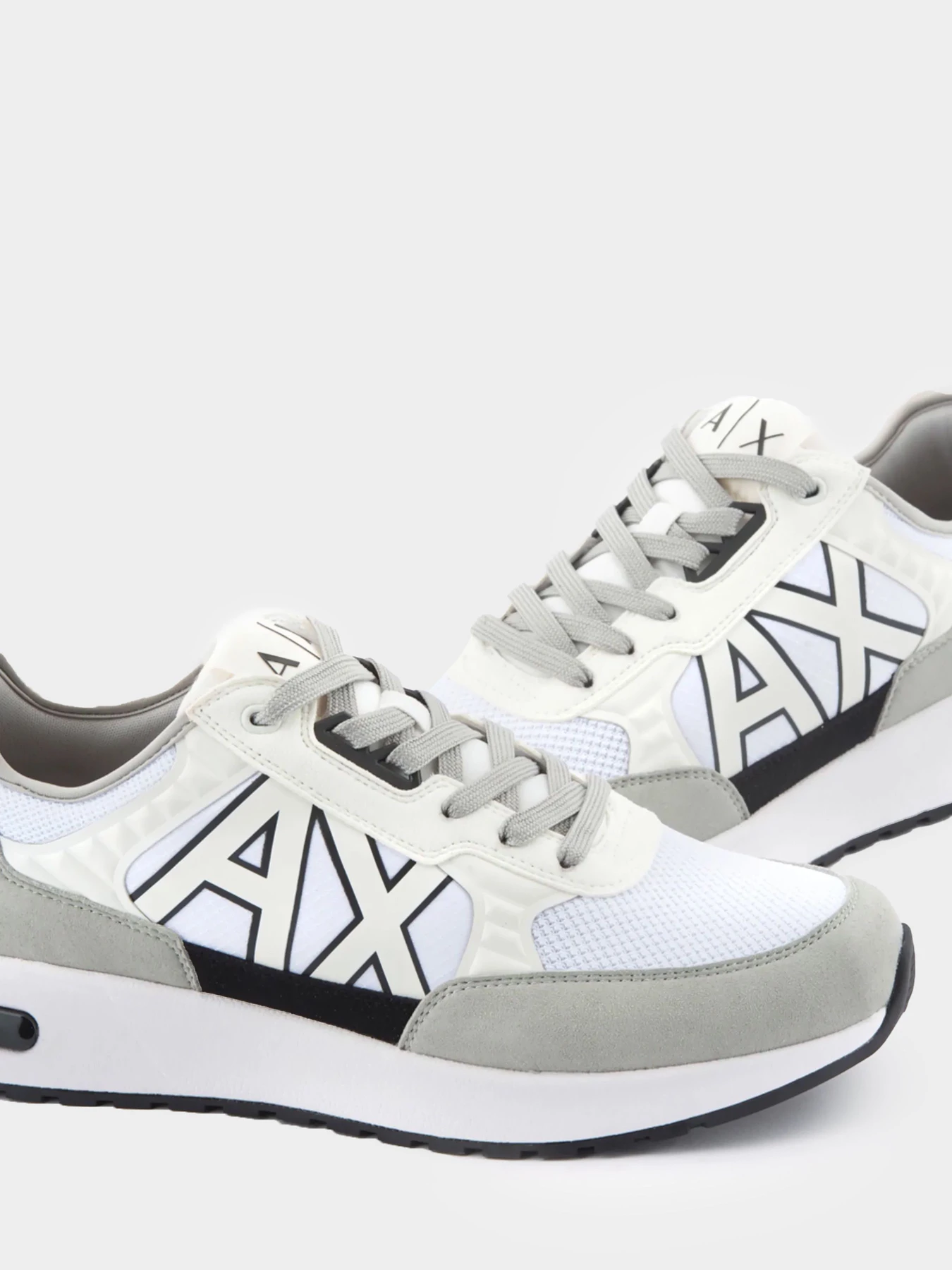 Кроссовки Armani Exchange модель XUX090-XV276-M211 Кроссовки Armani Exchange модель XUX090-XV276-M211 Фото