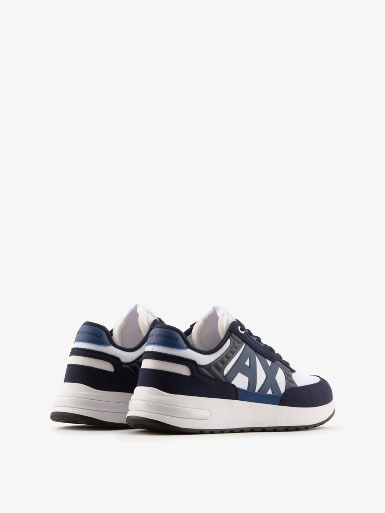 Кроссовки Armani Exchange модель XUX090-XV276-S563 Кроссовки Armani Exchange модель XUX090-XV276-S563 Фото