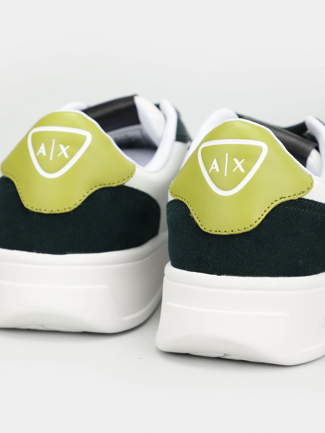 Кроссовки Armani Exchange модель XUX148-XV601-S537 Кроссовки Armani Exchange модель XUX148-XV601-S537 Фото
