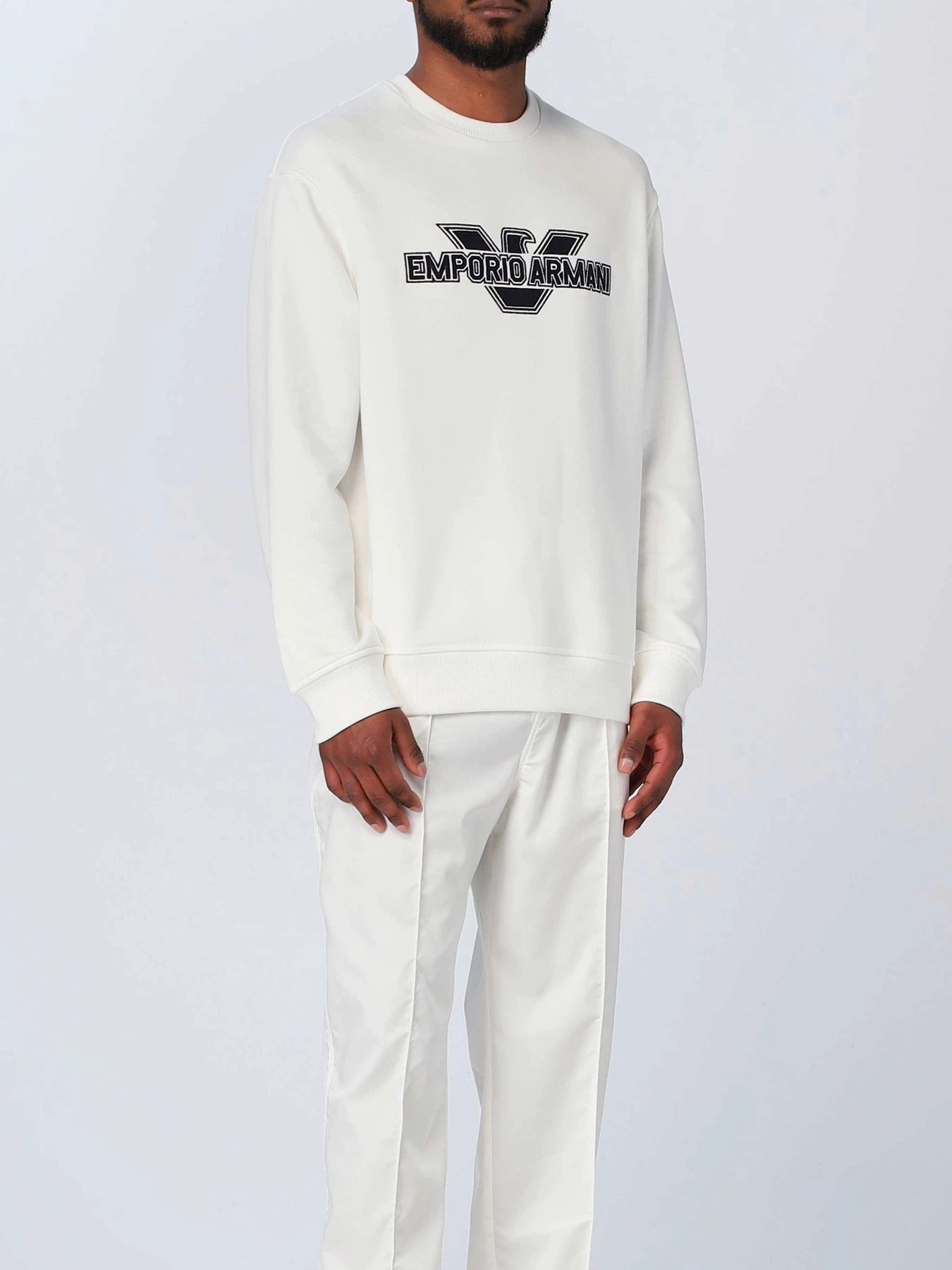 Худи и свитшоты Emporio Armani модель 3R1MDA-1JRIZ-0101 Худи и свитшоты Emporio Armani модель 3R1MDA-1JRIZ-0101 Фото