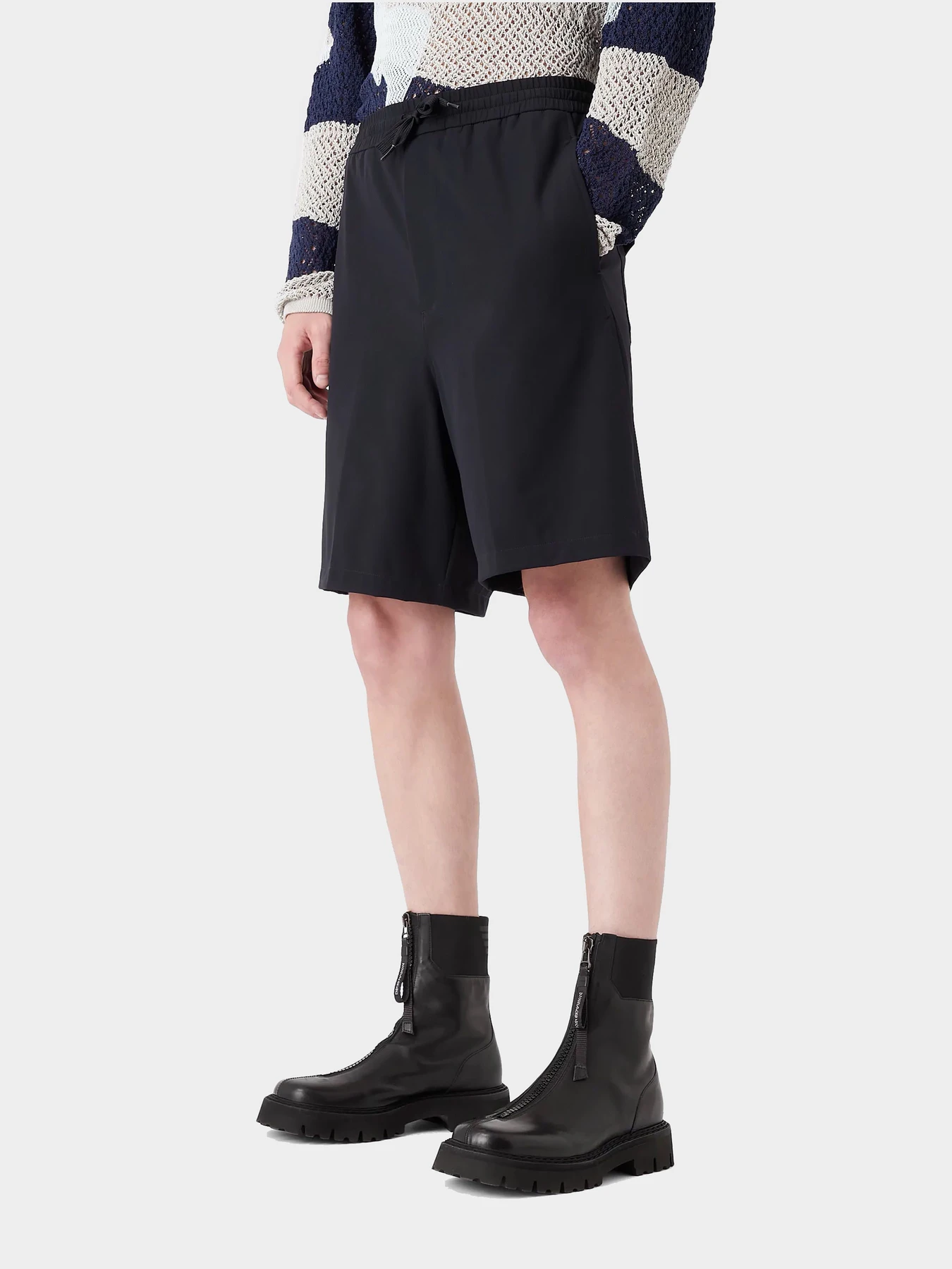 Шорты Emporio Armani модель 3R1PG0-1NNIZ-0920 Шорты Emporio Armani модель 3R1PG0-1NNIZ-0920 Фото