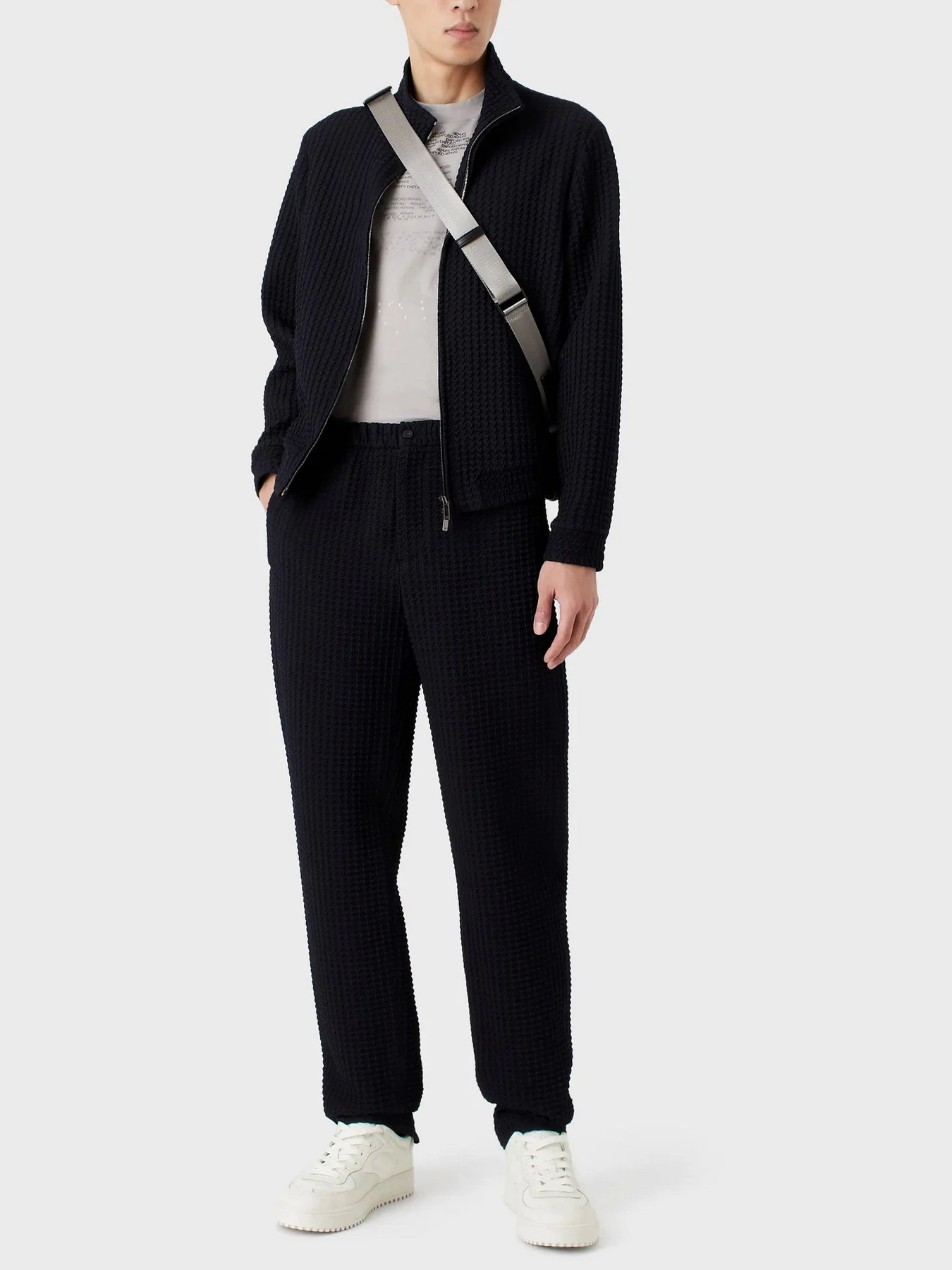 Футболки и поло Emporio Armani модель 3R1TV0-1JSAZ-0634 Фото