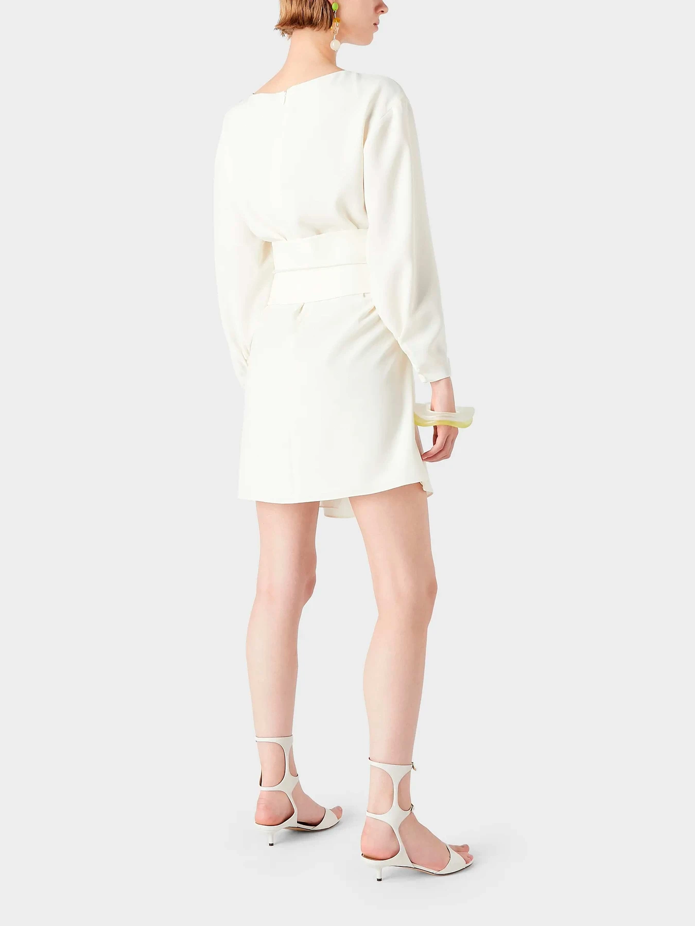 Платья Emporio Armani модель D4NA1H-2NWAZ-0101 Платья Emporio Armani модель D4NA1H-2NWAZ-0101 Фото