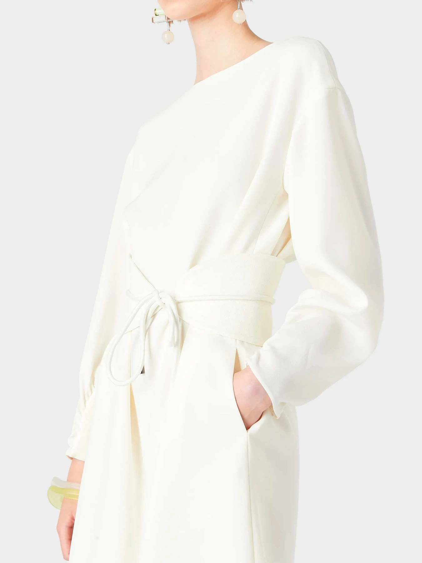 Платья Emporio Armani модель D4NA1H-2NWAZ-0101 Платья Emporio Armani модель D4NA1H-2NWAZ-0101 Фото