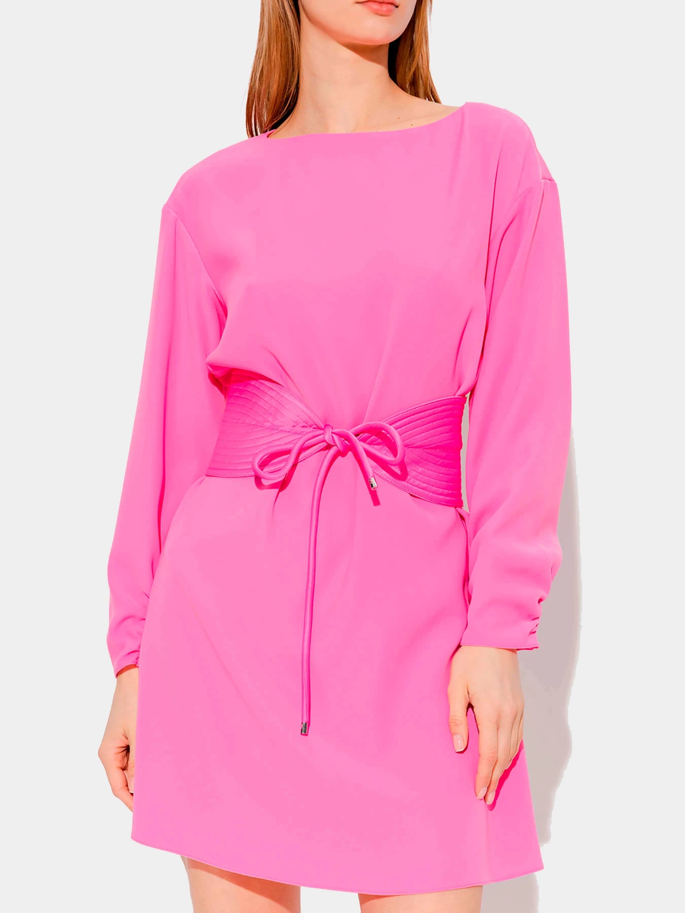 Платья Emporio Armani модель D4NA1H-2NWAZ-309 Платья Emporio Armani модель D4NA1H-2NWAZ-309 Фото