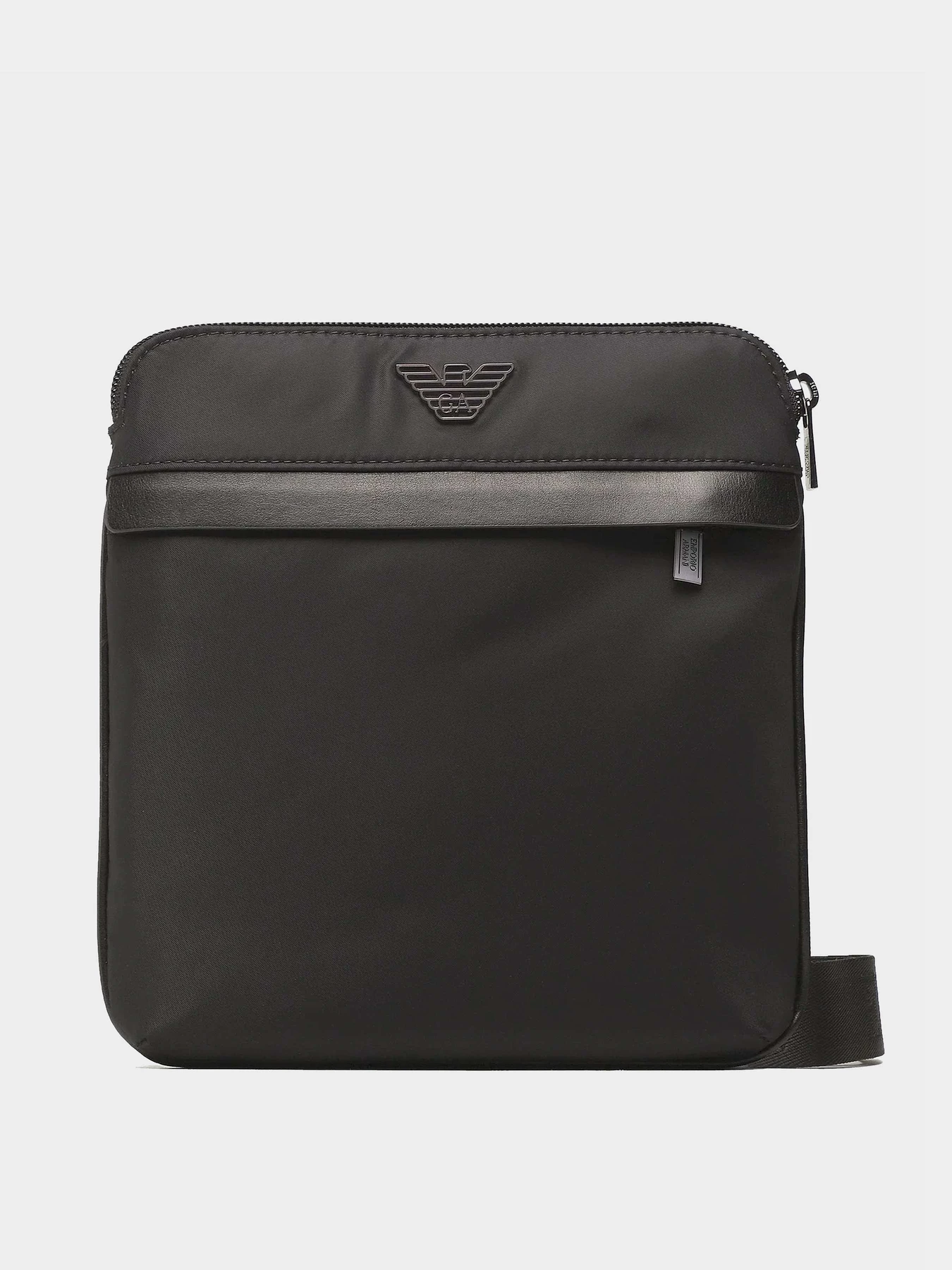 Сумки Emporio Armani модель Y4M185-Y217J-80001 Сумки Emporio Armani модель Y4M185-Y217J-80001 Фото