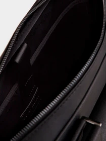 Сумки Emporio Armani модель Y4P357-Y216J-81073 Фото