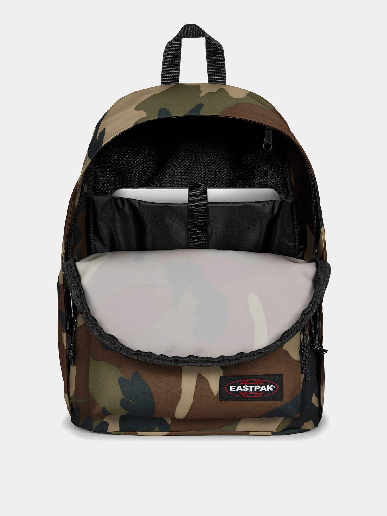 Рюкзаки EastPak модель EK0A5BBJ1811 Рюкзаки EastPak модель EK0A5BBJ1811 Фото