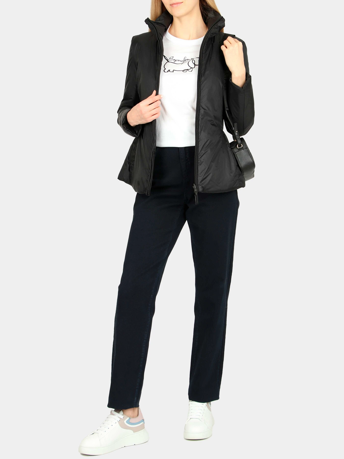 Куртки и дубленки Emporio Armani модель 3R2B61-2NYBZ-0999 Куртки и дубленки Emporio Armani модель 3R2B61-2NYBZ-0999 Фото