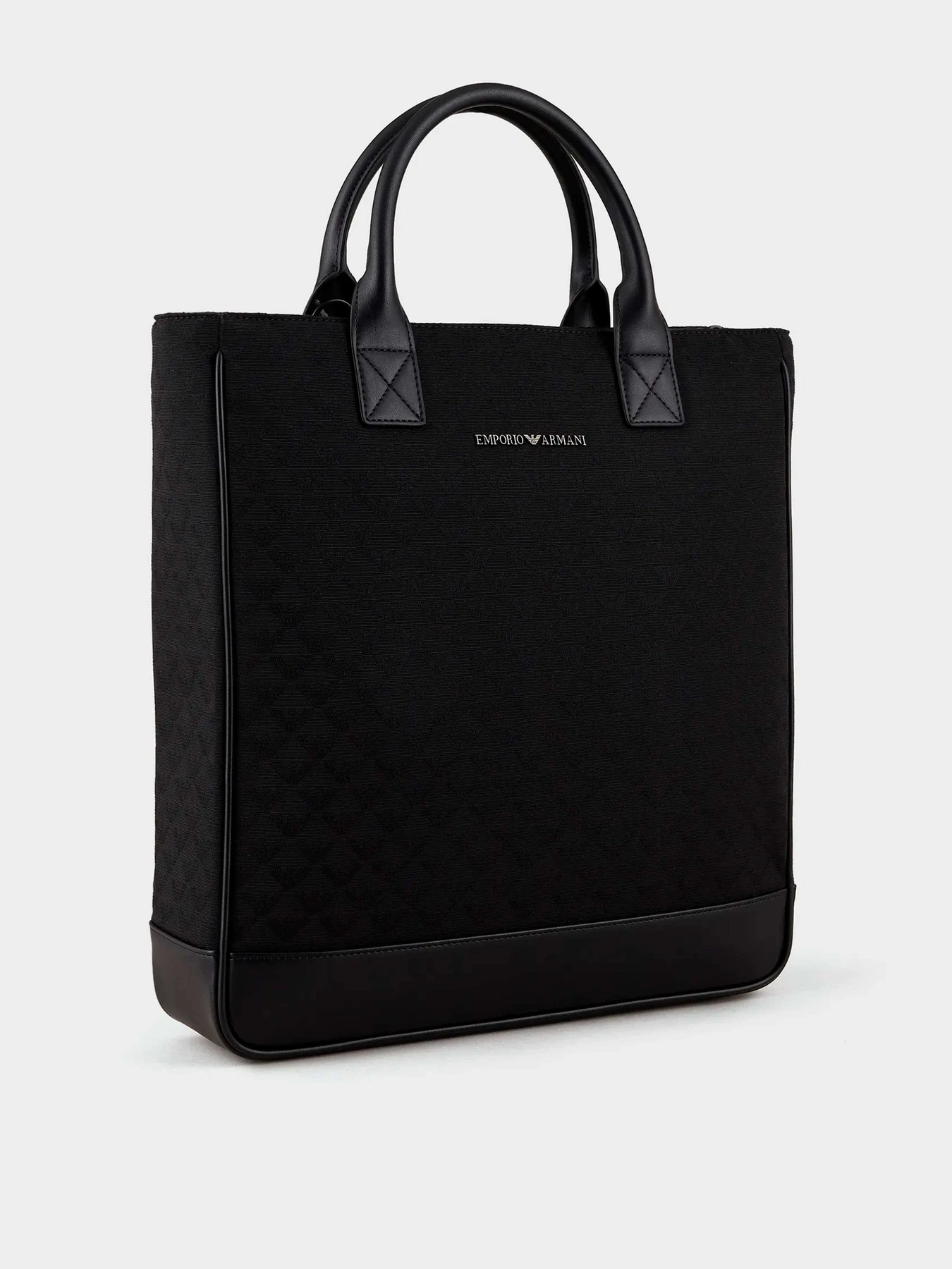 Сумки Emporio Armani модель Y4N134-Y022V-81336 Сумки Emporio Armani модель Y4N134-Y022V-81336 Фото