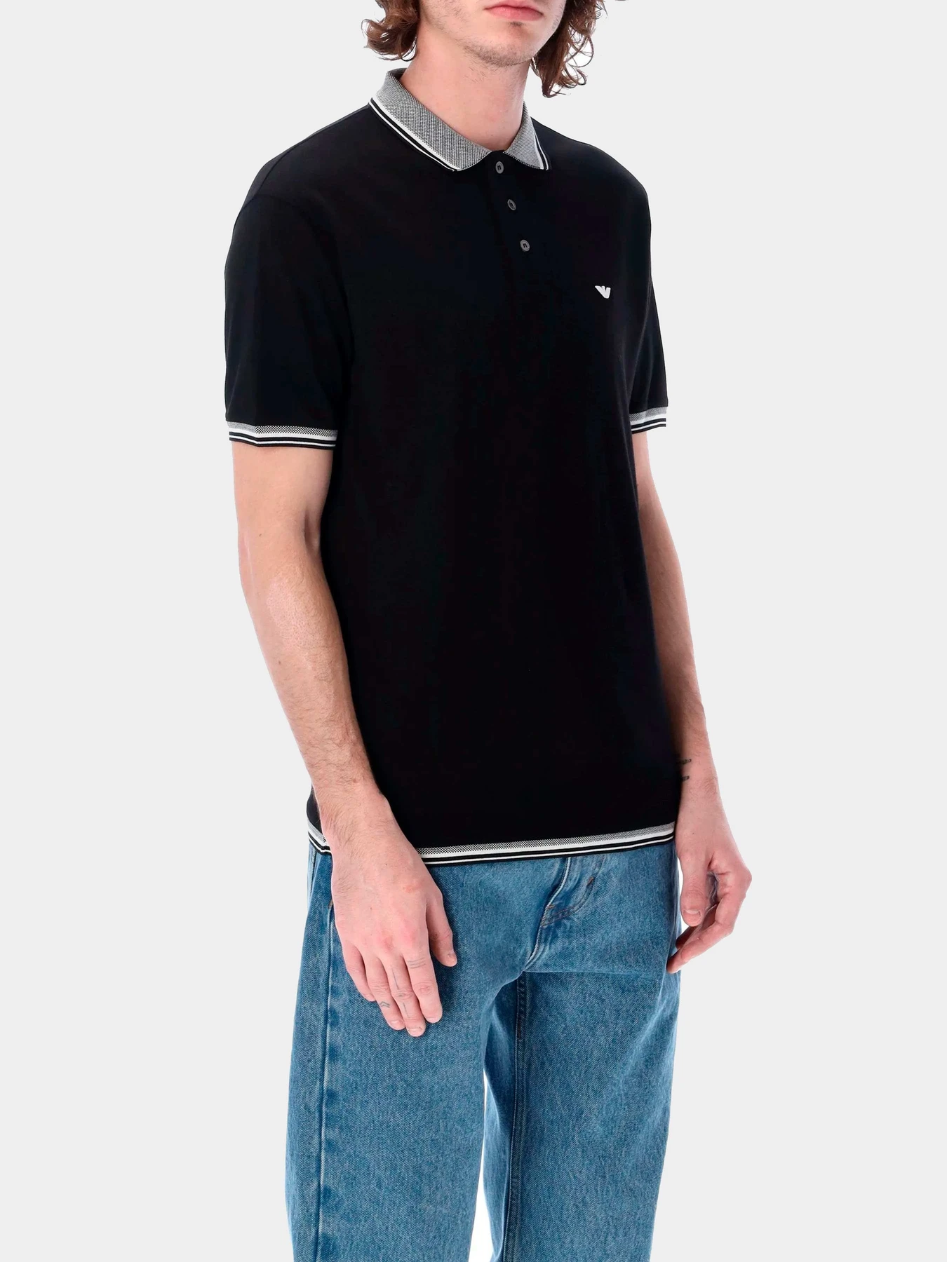 Футболки и поло Emporio Armani модель 3R1FC0-1JTKZ-0999 Футболки и поло Emporio Armani модель 3R1FC0-1JTKZ-0999 Фото