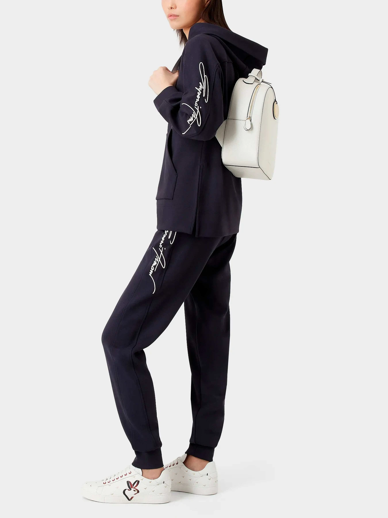 Брюки Emporio Armani модель 3R2P7A-2JVKZ-0828 Брюки Emporio Armani модель 3R2P7A-2JVKZ-0828 Фото