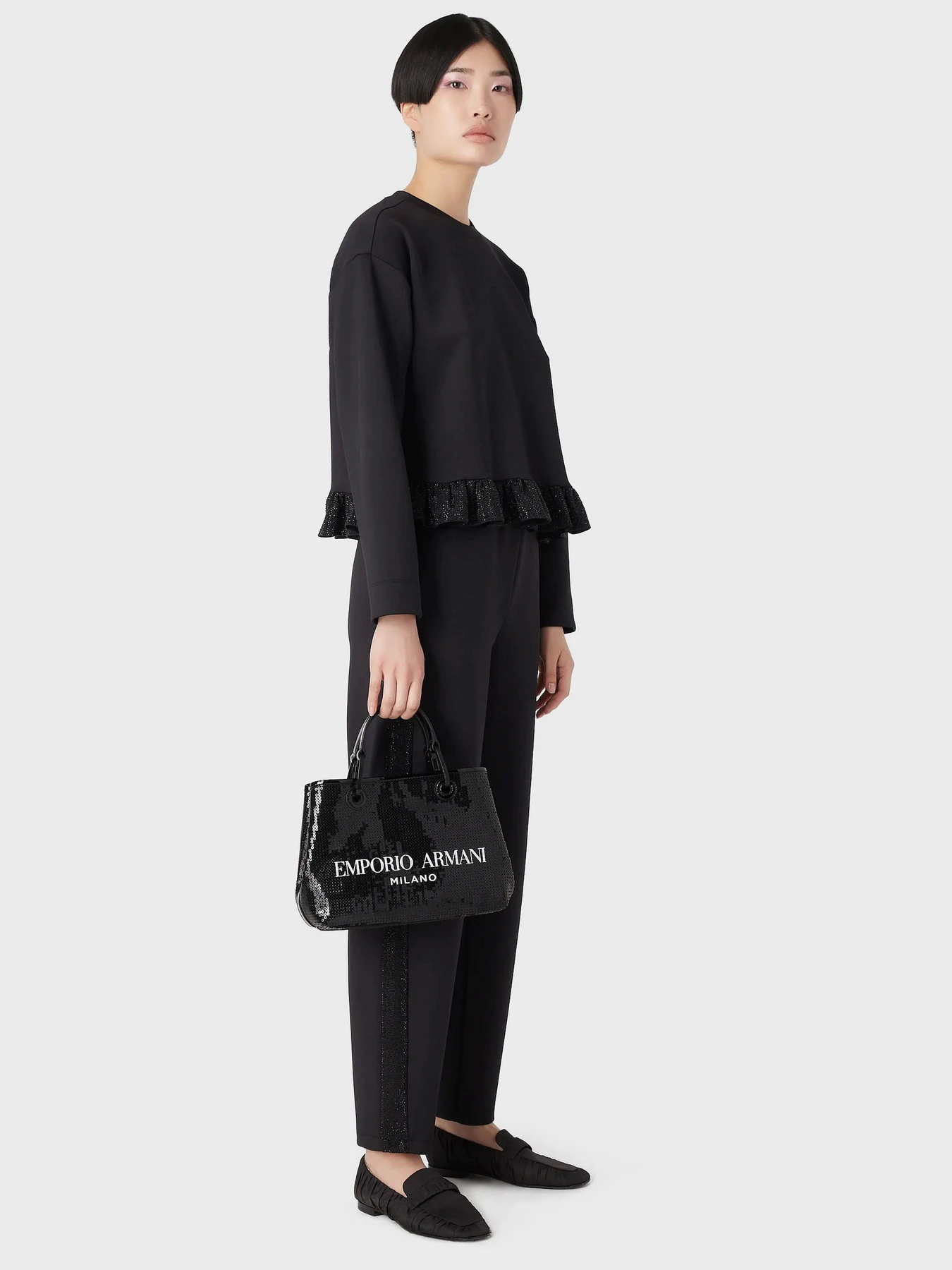Брюки Emporio Armani модель 3R2P7H-2JVLZ-0999 Брюки Emporio Armani модель 3R2P7H-2JVLZ-0999 Фото