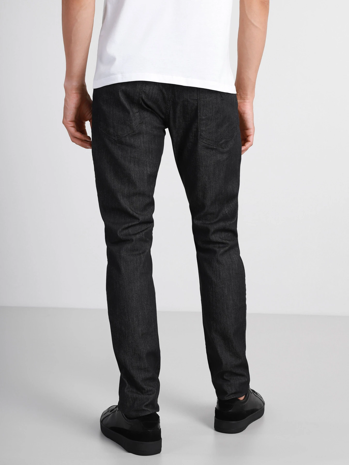 Джинсы Emporio Armani модель 8N1J06-1D85Z-0005 Джинсы Emporio Armani модель 8N1J06-1D85Z-0005 Фото