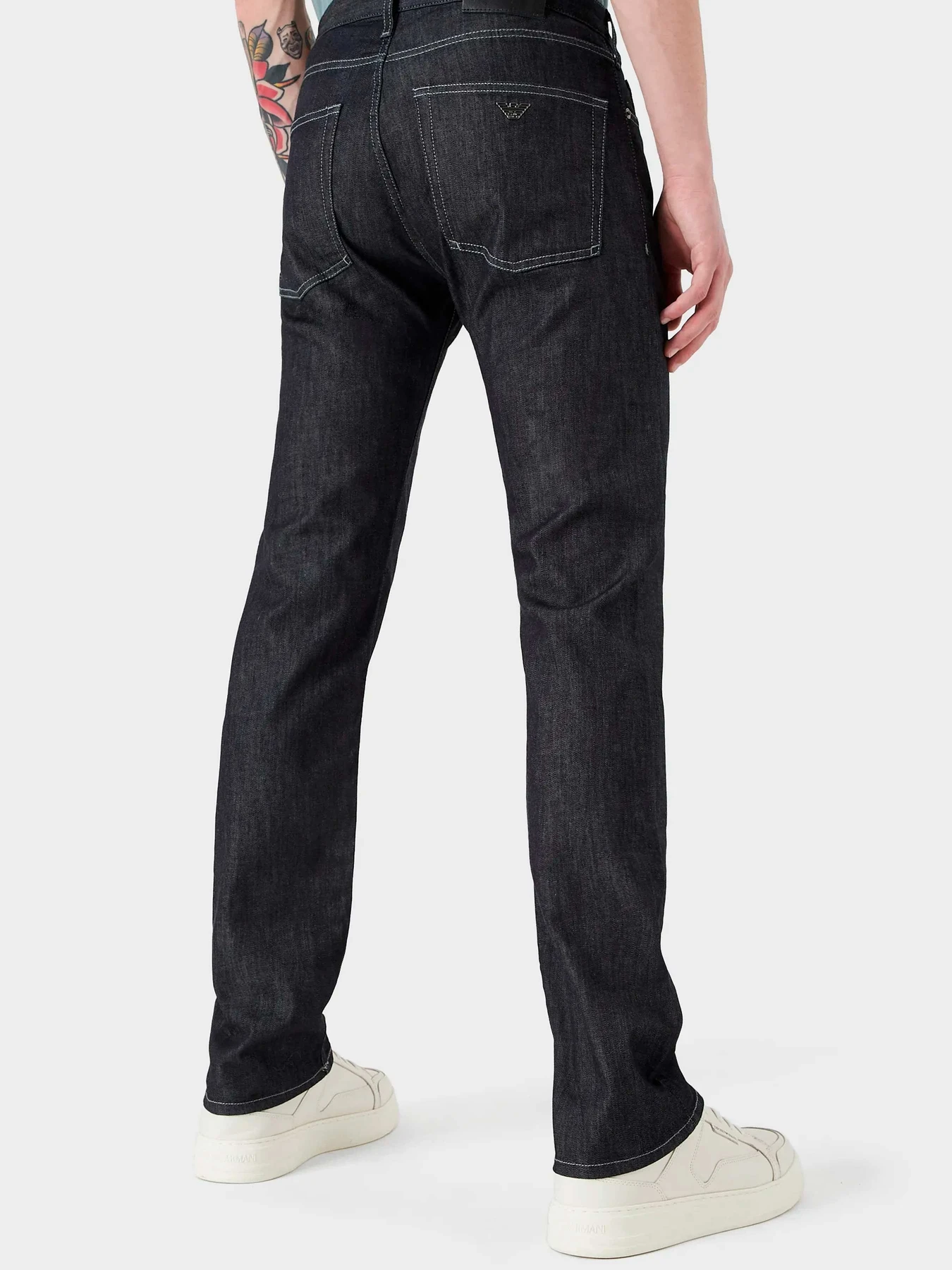 Джинсы Emporio Armani модель 8N1J45-1D85Z-0941 Джинсы Emporio Armani модель 8N1J45-1D85Z-0941 Фото