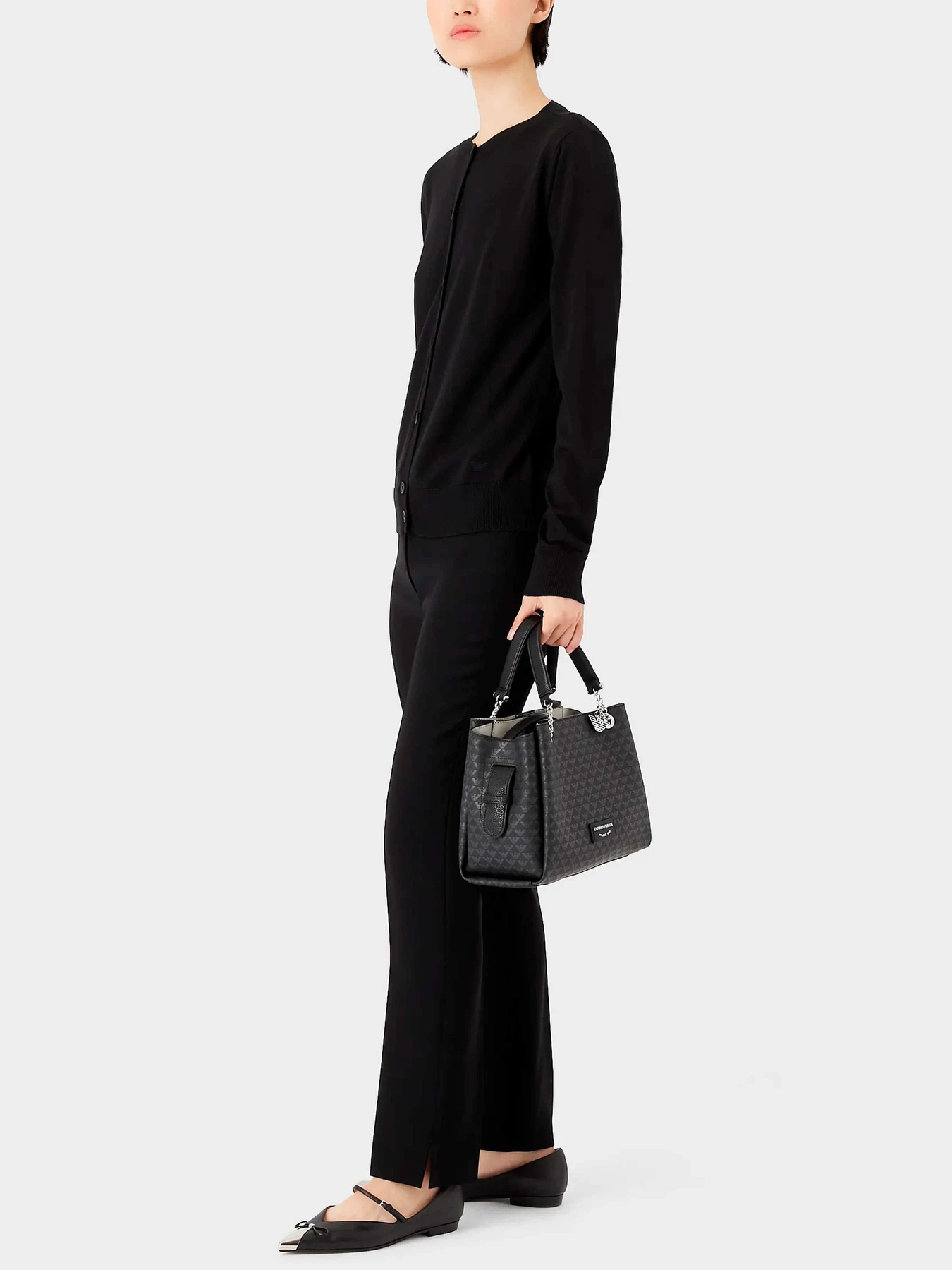 Худи и свитшоты Emporio Armani модель 8N2MZT-2M9DZ-0999 Худи и свитшоты Emporio Armani модель 8N2MZT-2M9DZ-0999 Фото