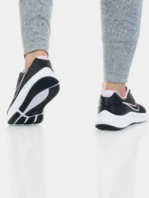 Кроссовки NIKE модель DA2776-002 Фото