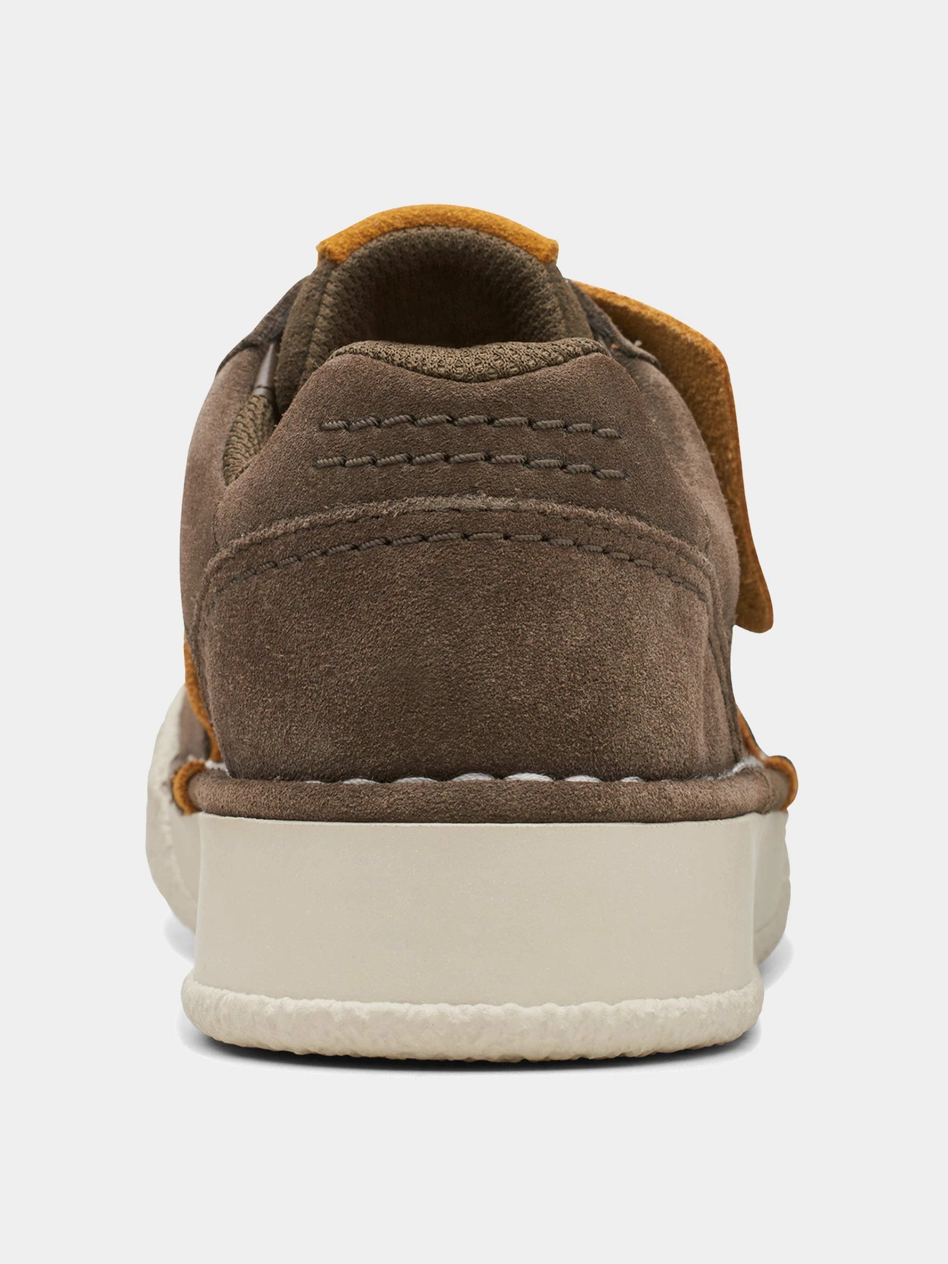 Кроссовки Clarks модель 26166901 Кроссовки Clarks модель 26166901 Фото