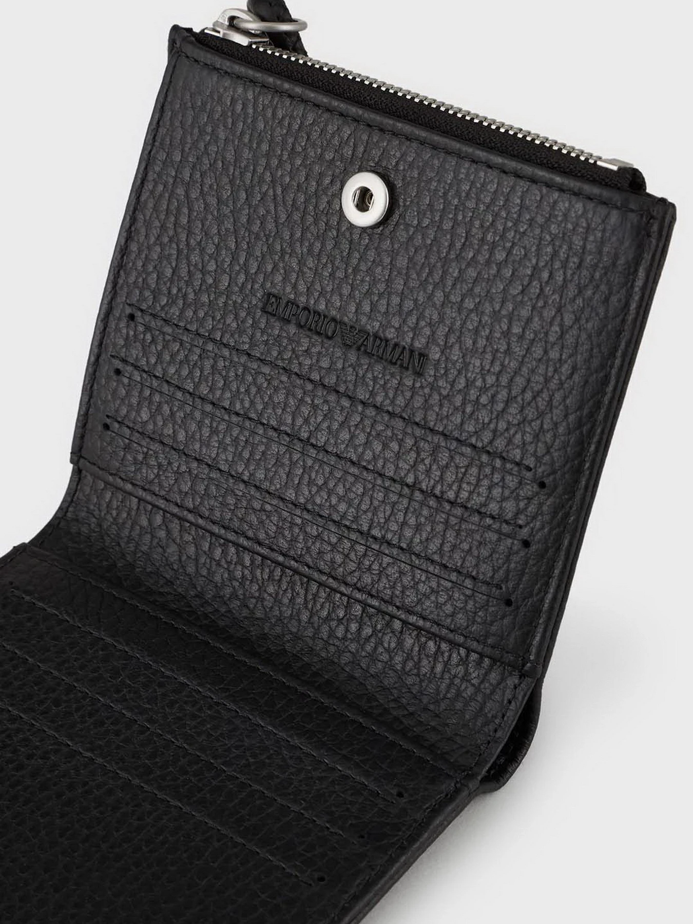 Косметички и холдеры Emporio Armani модель Y4R262-Y068E-80001 Фото